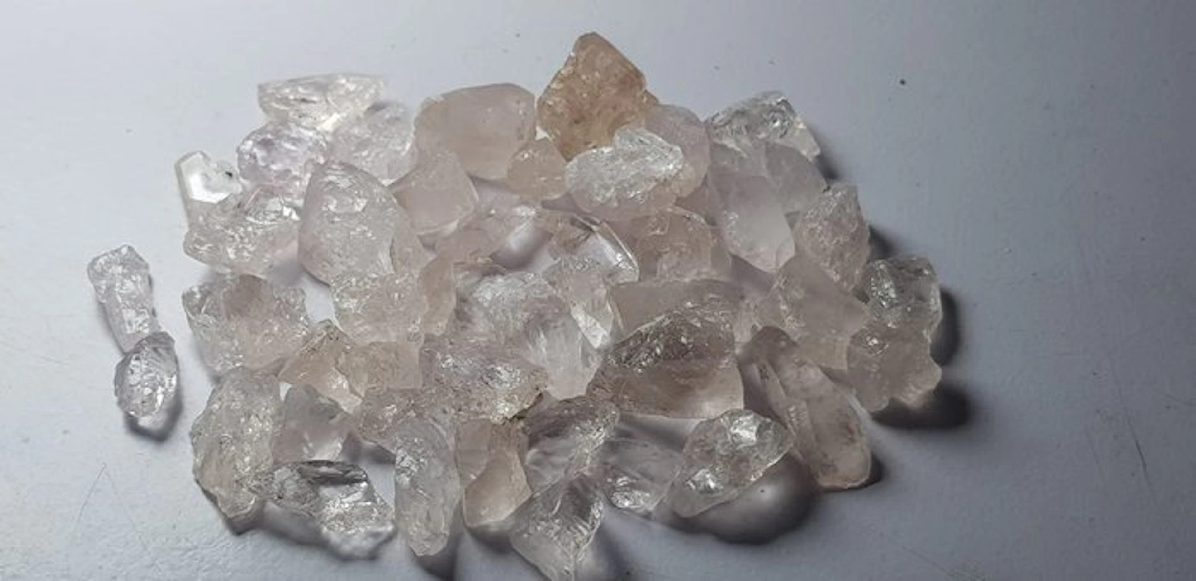 Top Quality Pink Color Facet grade Morganite Rough- 101 g - (48)