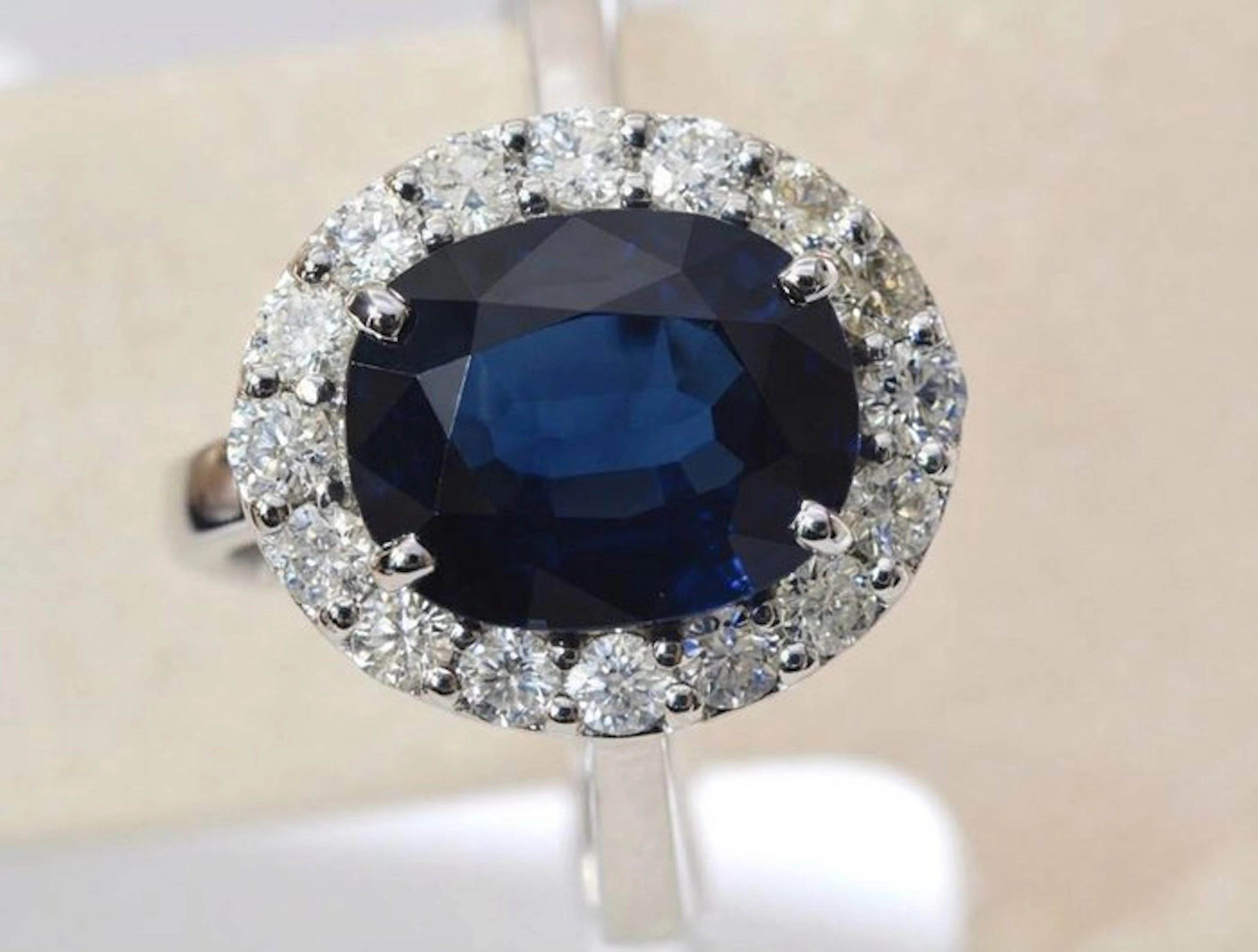 Ring - 18 kt. White gold Sapphire - Diamond