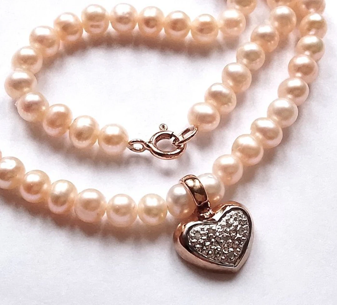 No reserve price - Necklace with pendant 8 kt yellow gold...