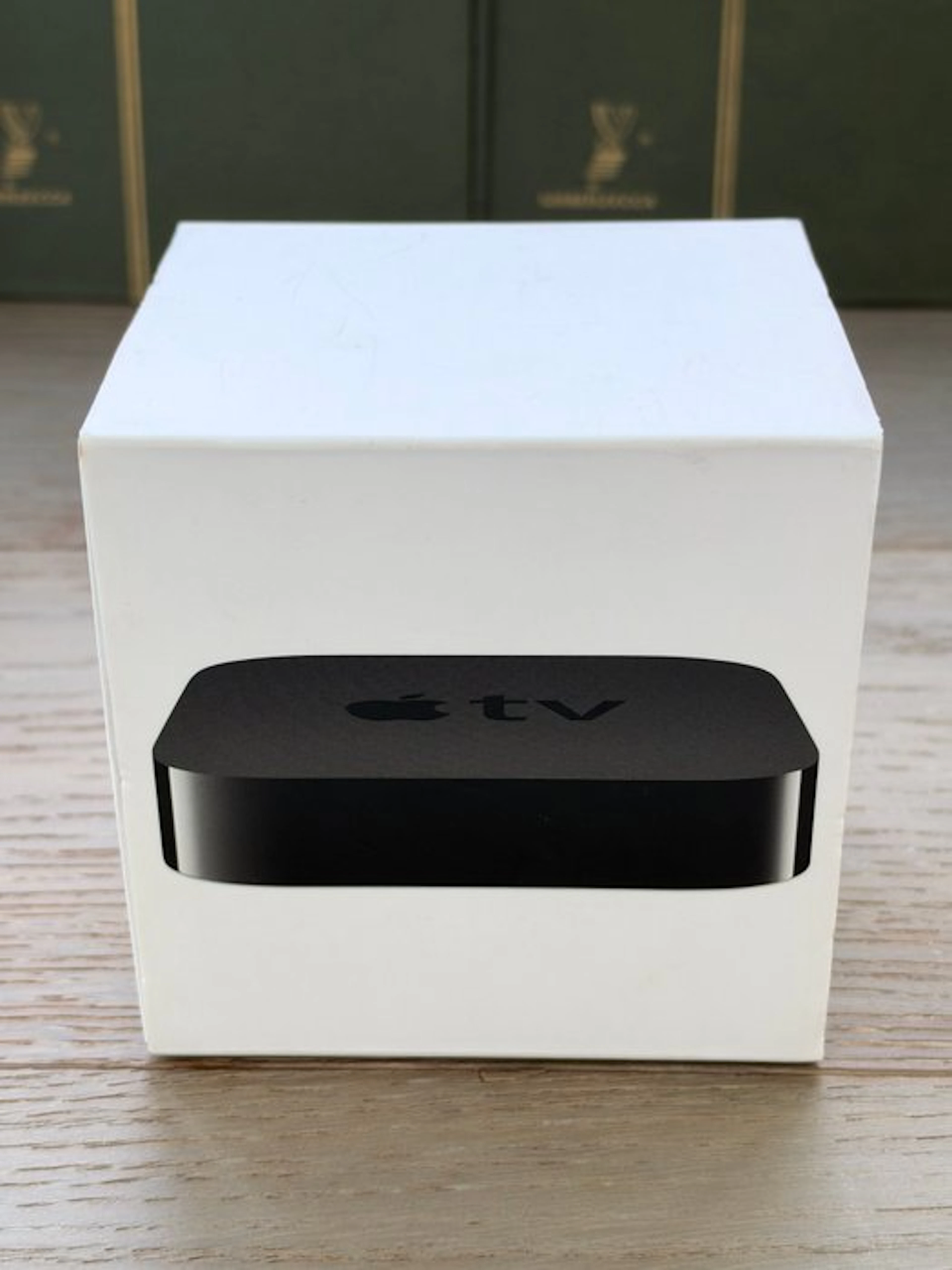 Apple TV 3rd gen - Macintosh (1)