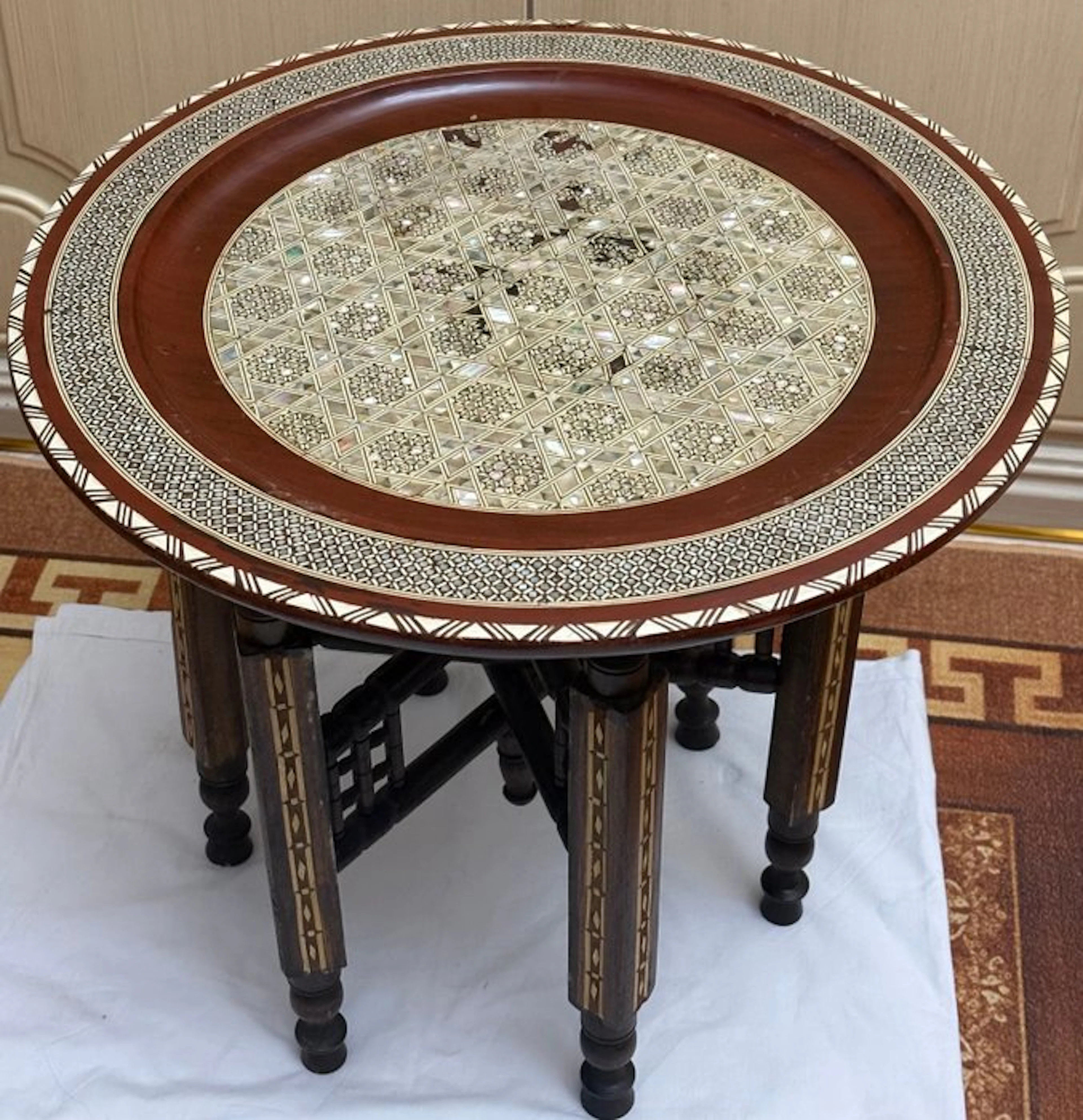 Coffee table - Wood