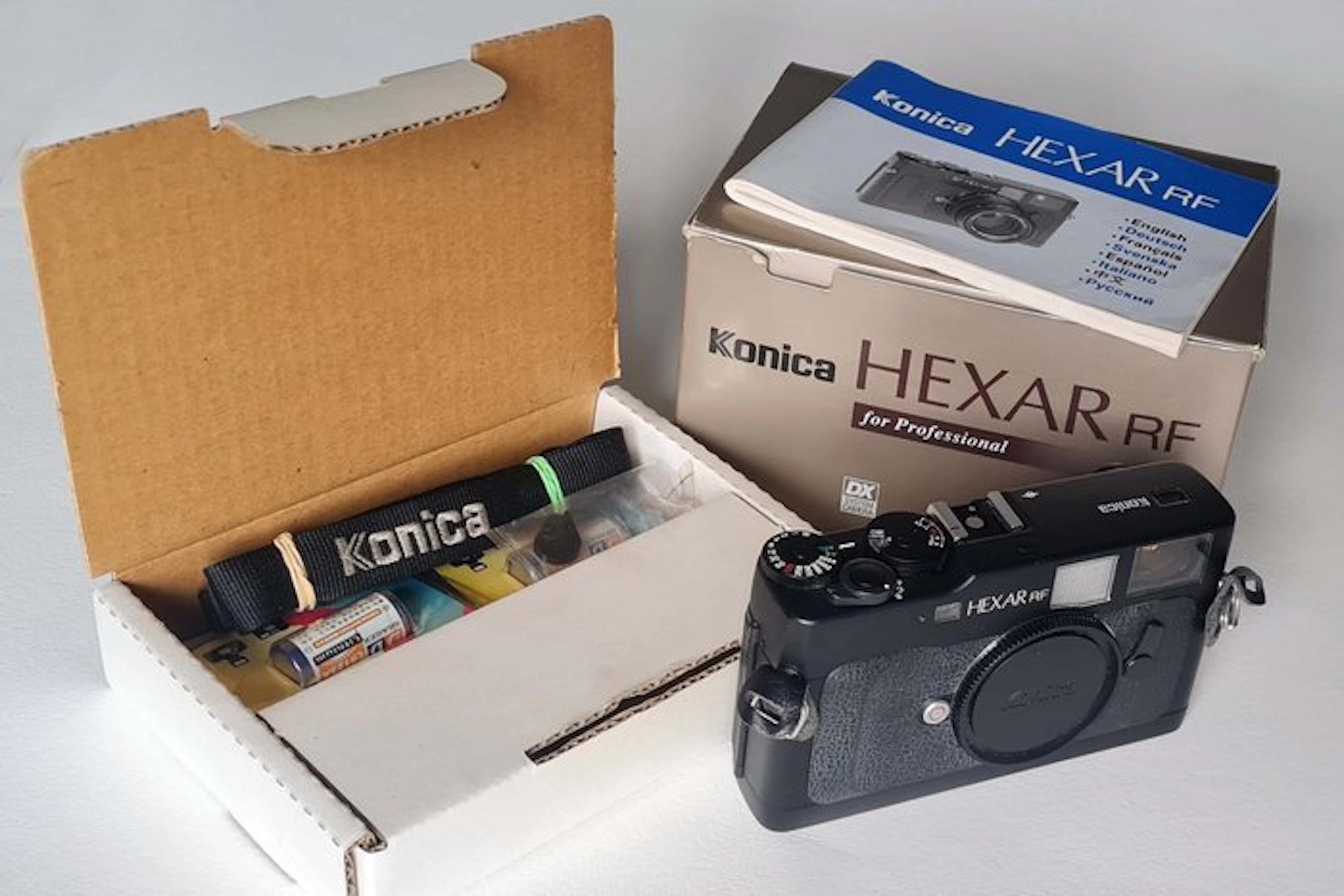 Konica Hexar RF 35mm Rangefinder Camera Body (L-M Mount)...