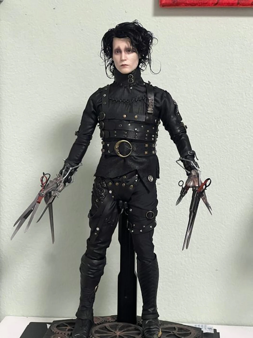 Edward Scissorhands - Artisan Edition 1/6 Scale - Edward...