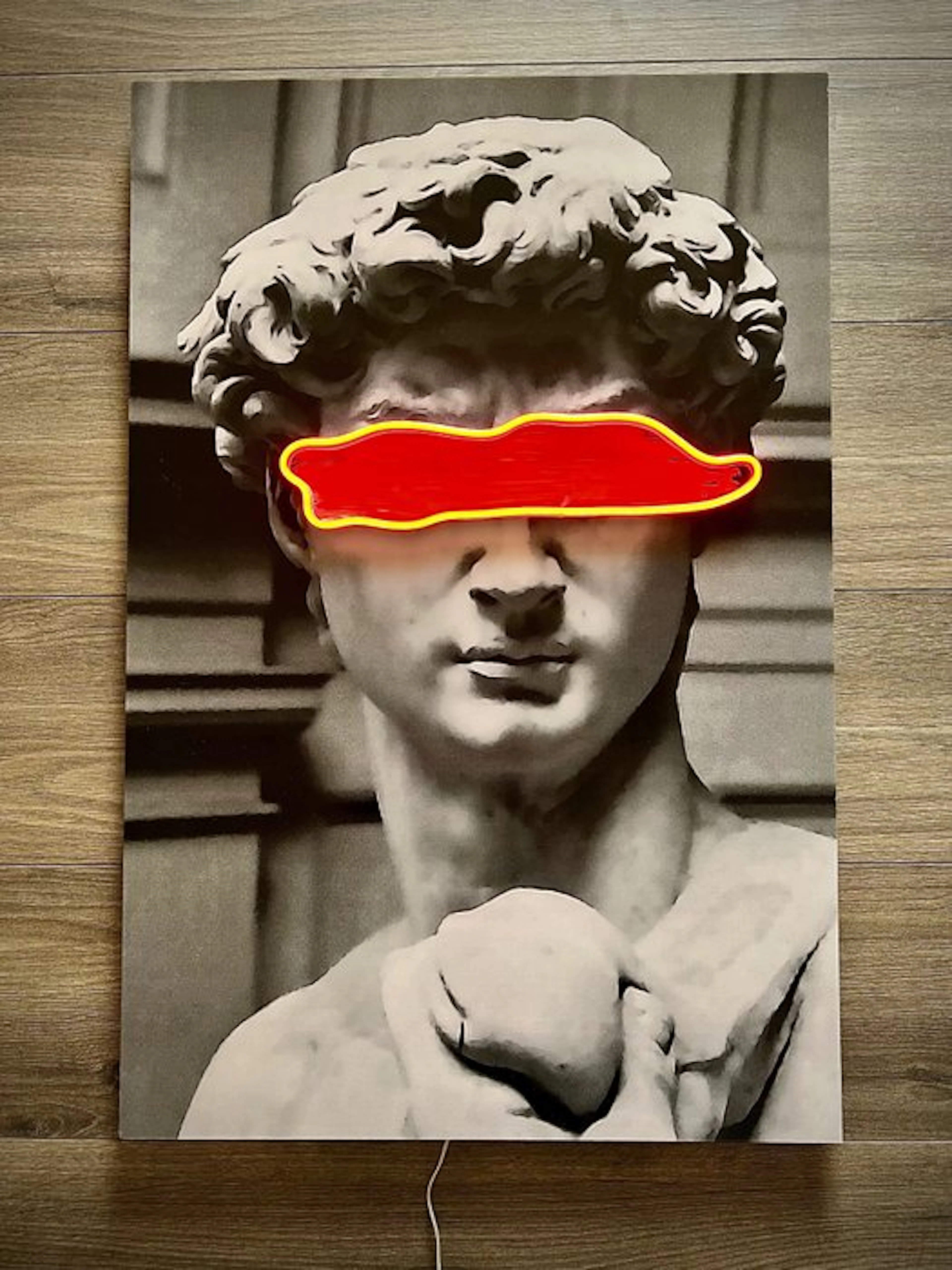 LEDMansion - David Red Bendage 50x75cm | Led Wall Art