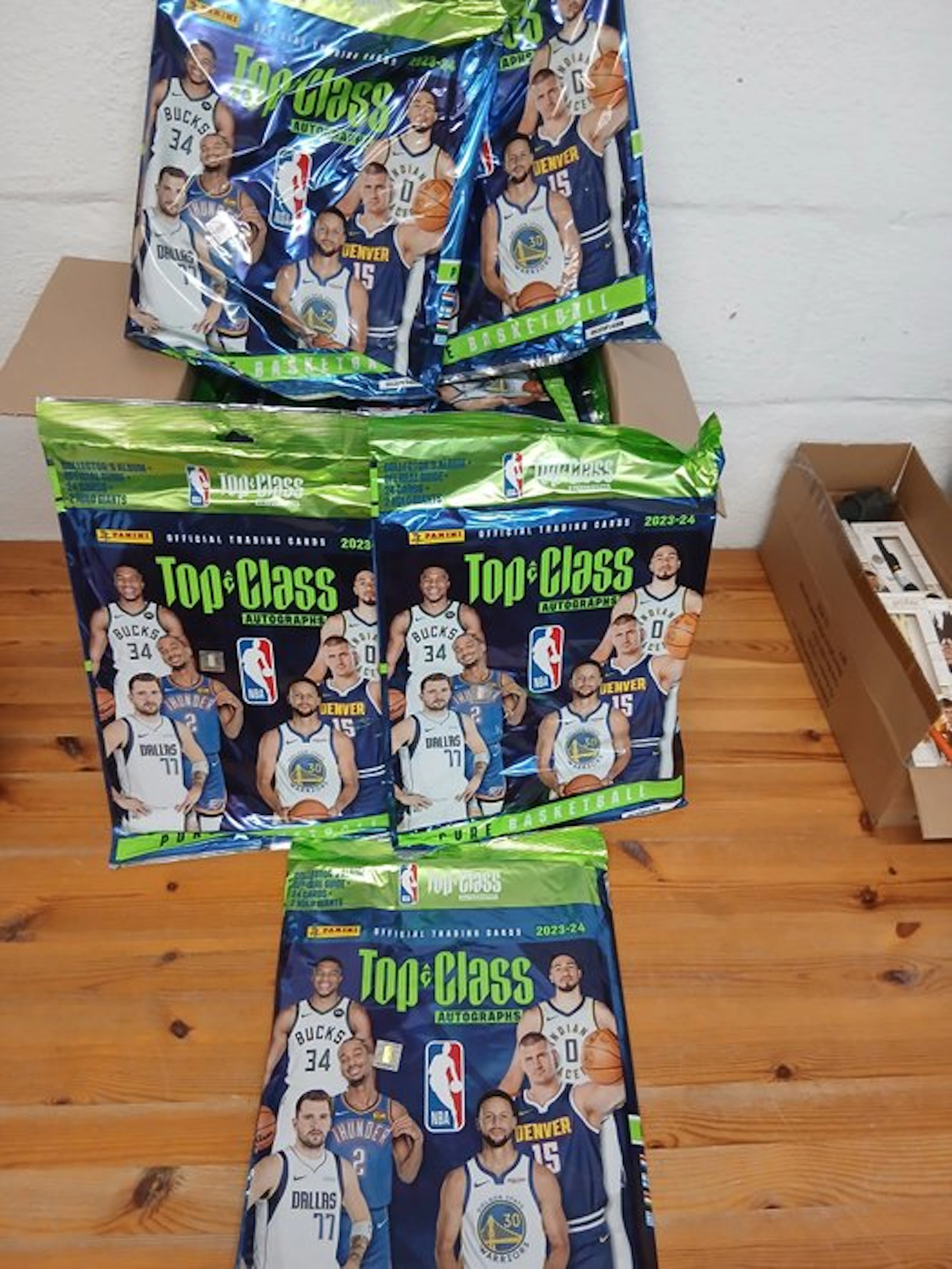 Panini - 30 Blister pack - 30 startersets with cards nba 2023 24
