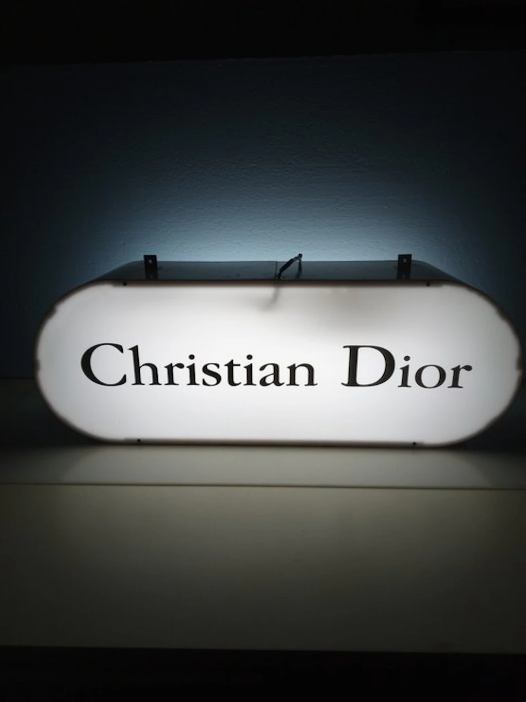 Cristian Dior - Lightbox - Metal, Plexiglass