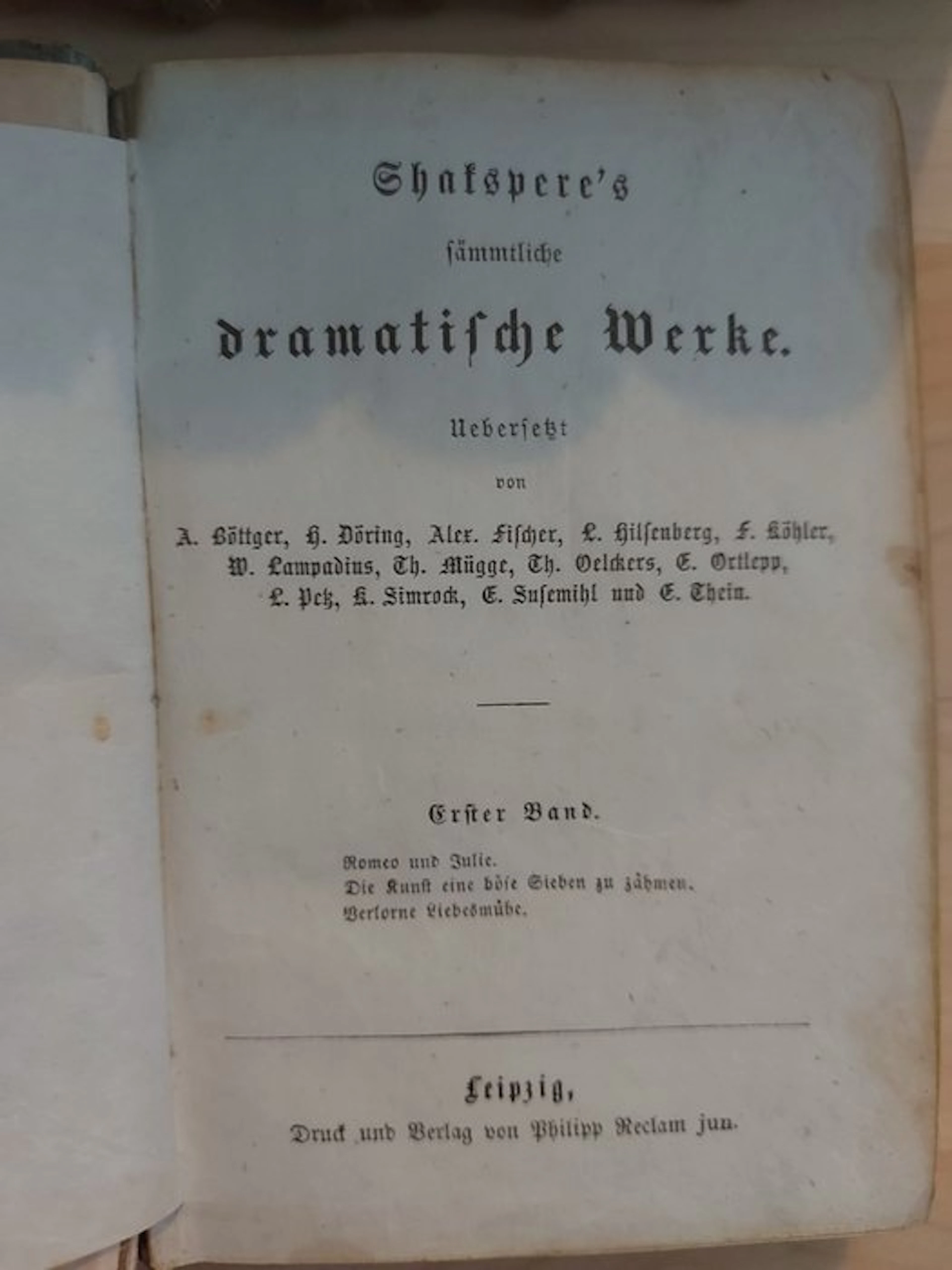 William Shakespeare; translators: A