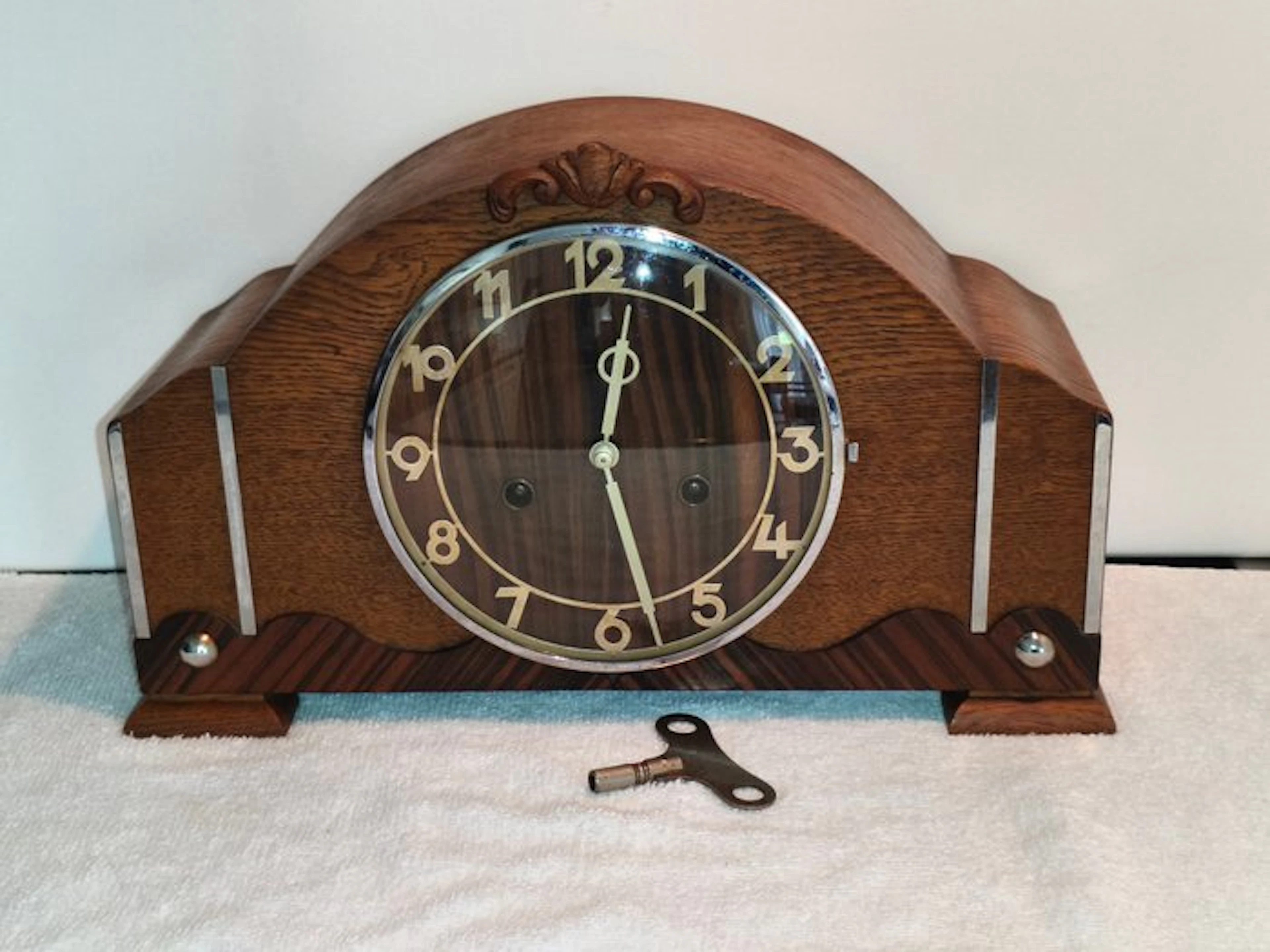 Mantel clock - Art Deco - Coromandel, Oak - 1930-1940