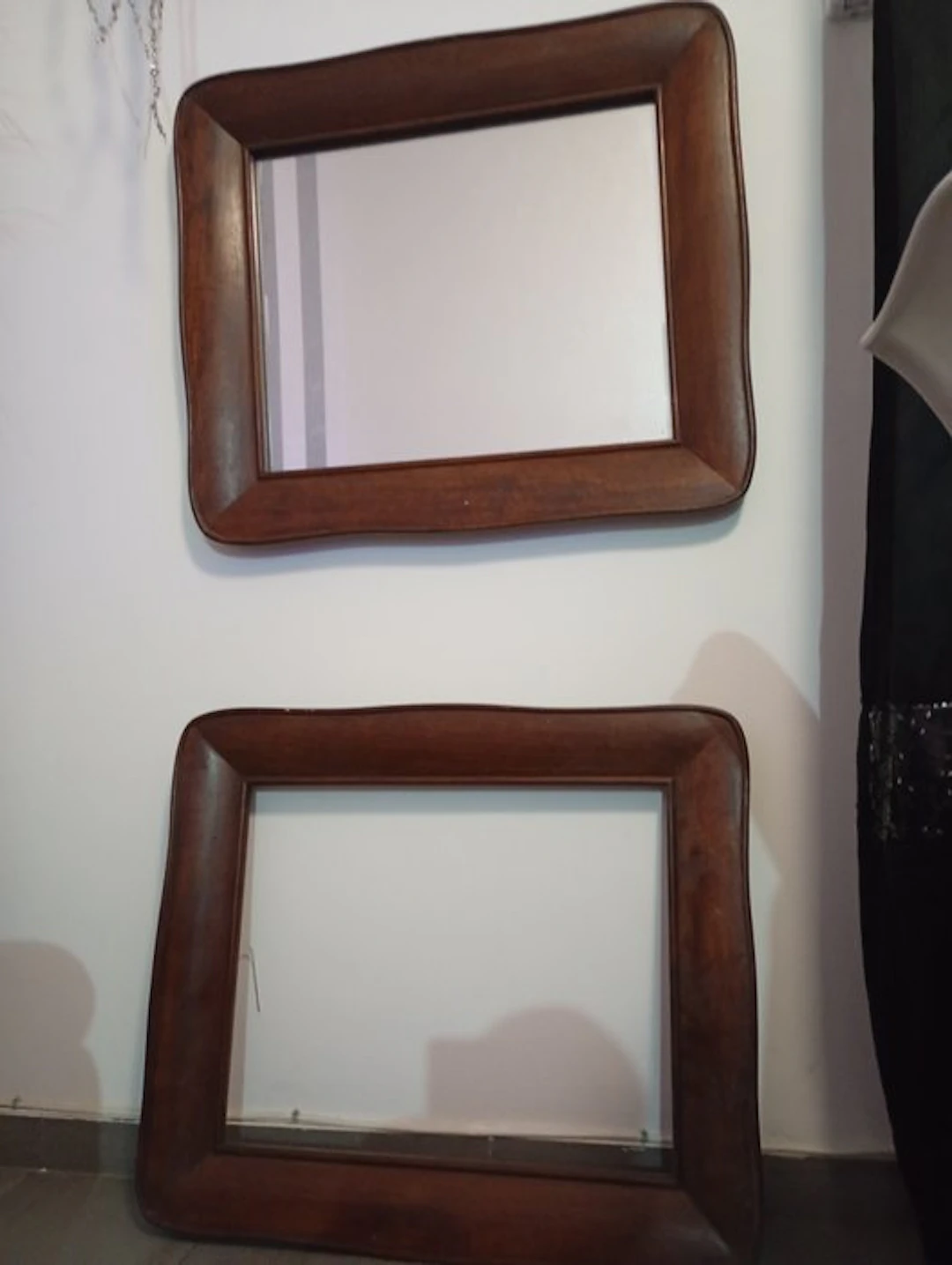 Frame (2) - Wood