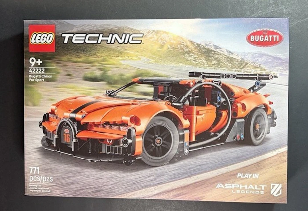 LEGO Set - 42222 - Technic - Bugatti Chiron Pur Sport