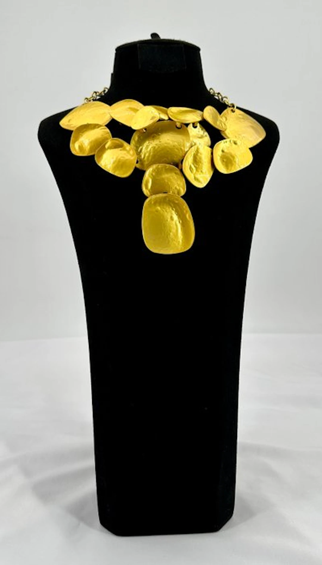 Kenneth Jay Lane - KJL – Massive Hammered 24K Gold-Plated - Necklace