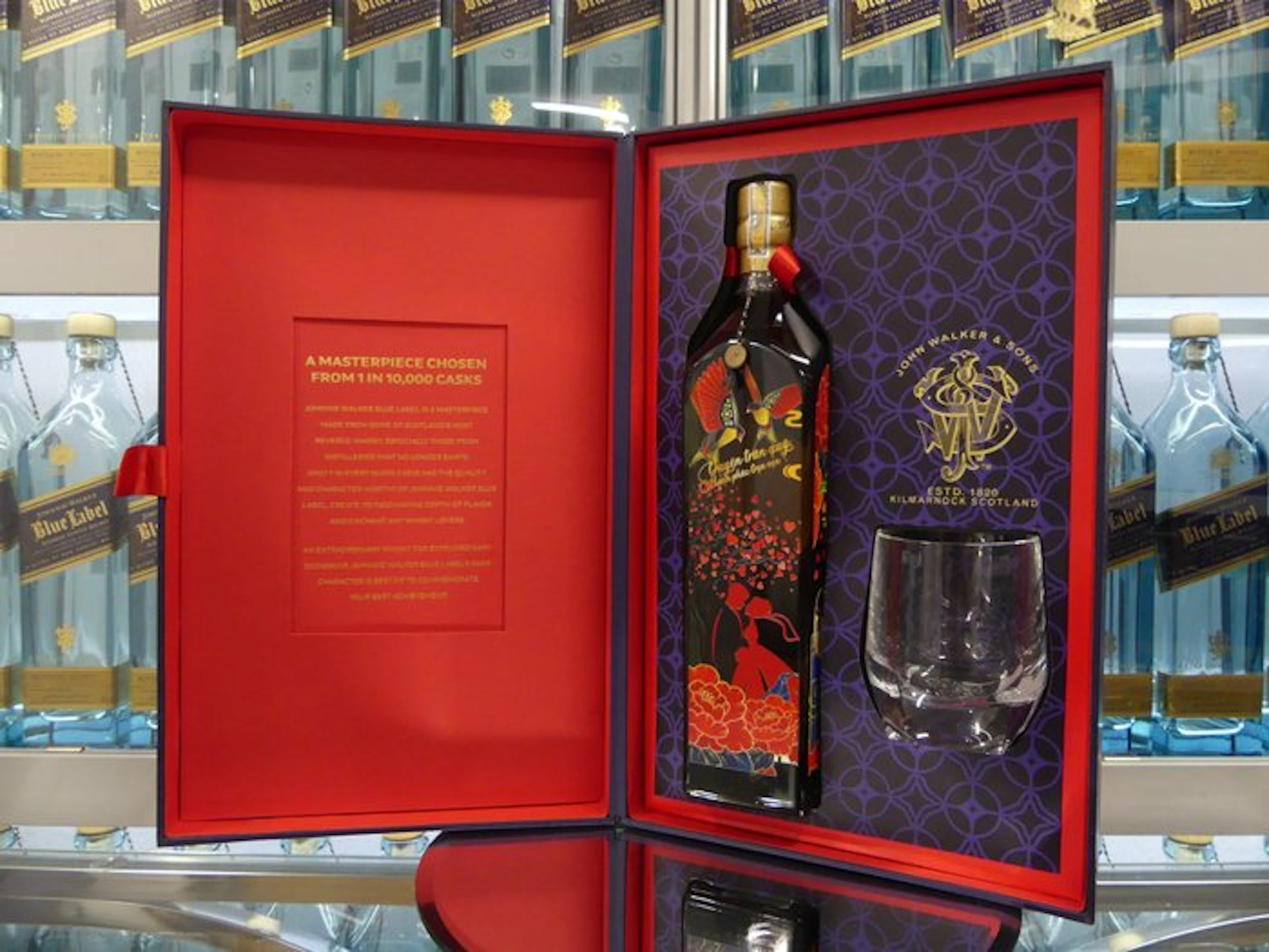 Johnnie Walker Blue Label Endless Love Valentine's...