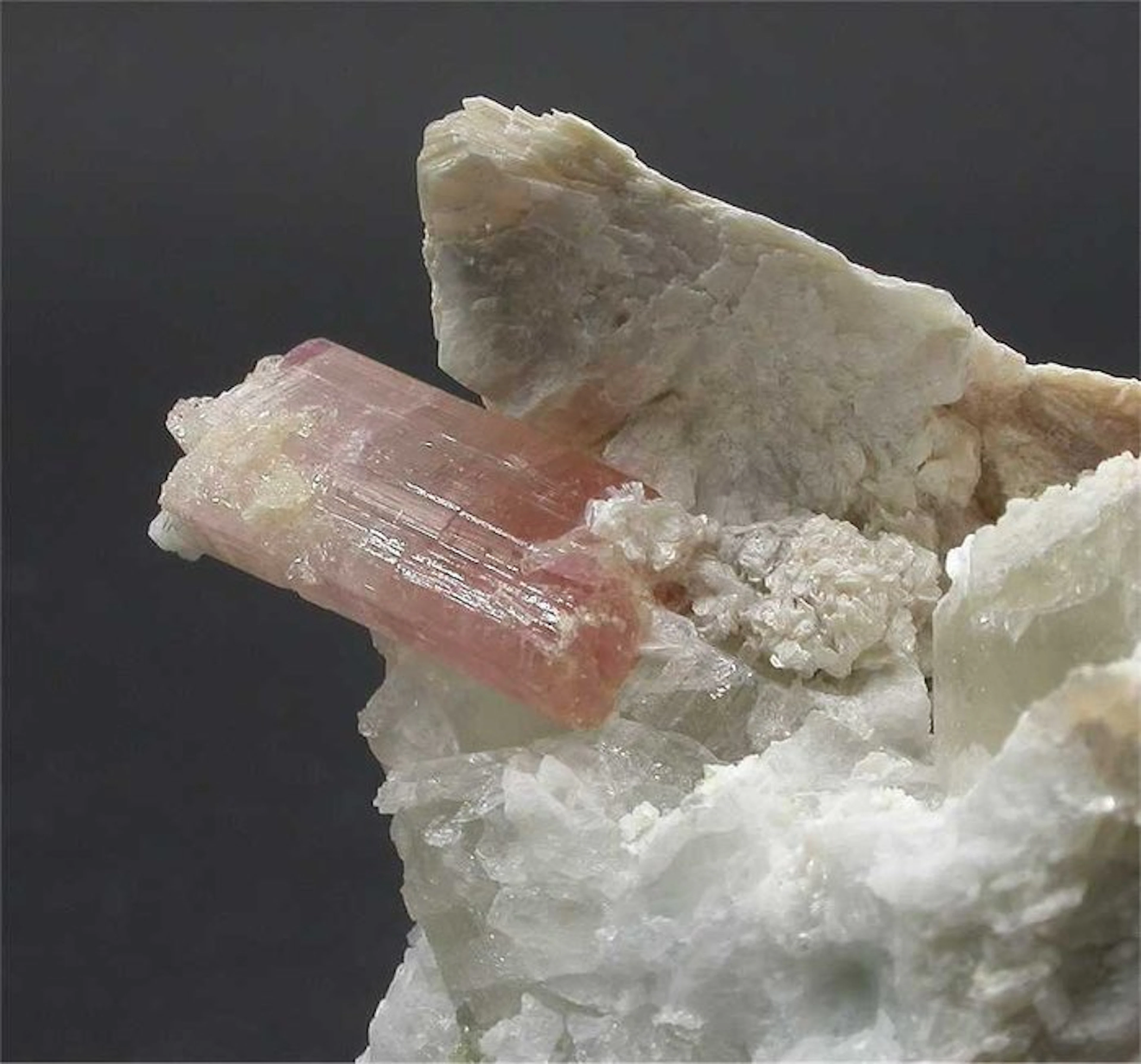 ELBAITE var RUBELLITE Crystal on matrix - Height: 6.5 cm...