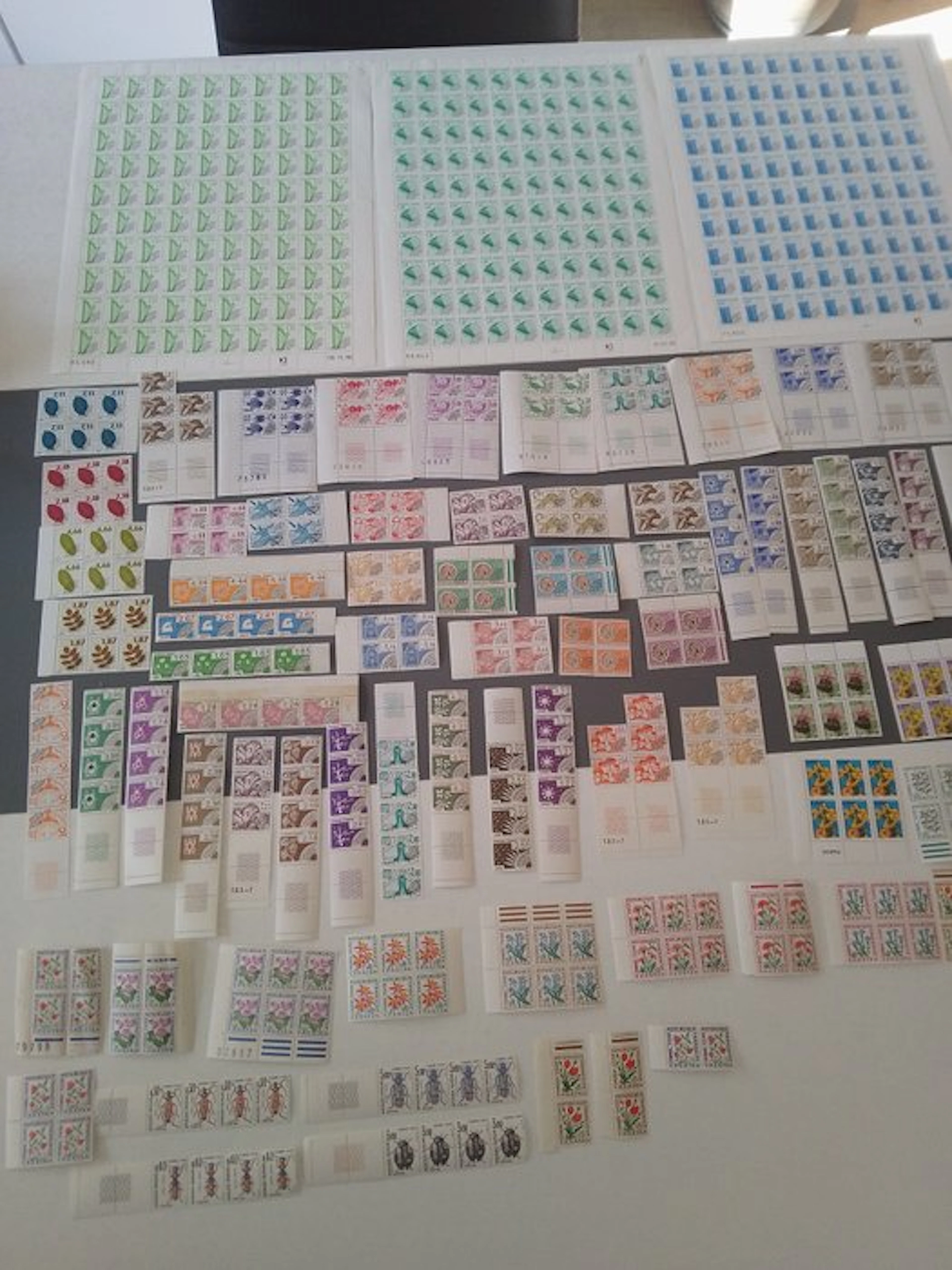 France - Huge lot of stamps