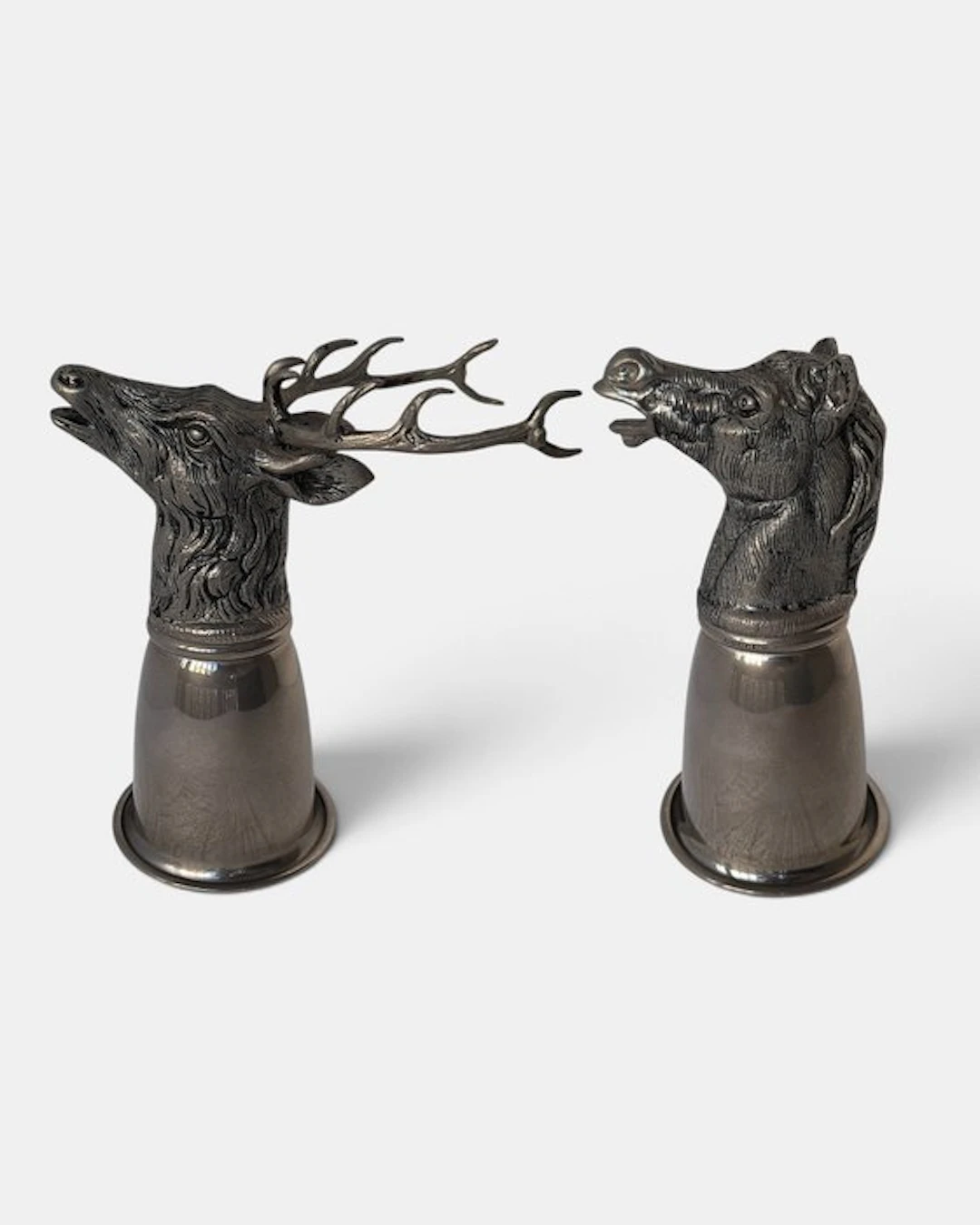 Gucci - Drinking set (2) - Silverplated, Gold plated, Metal - Stirrup cups.