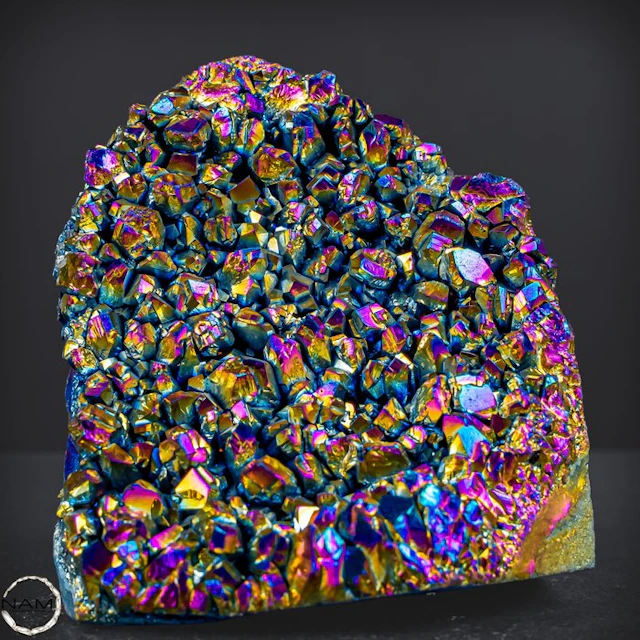 Rare, beautiful Aura-Amethyst Geode- 476.11 g