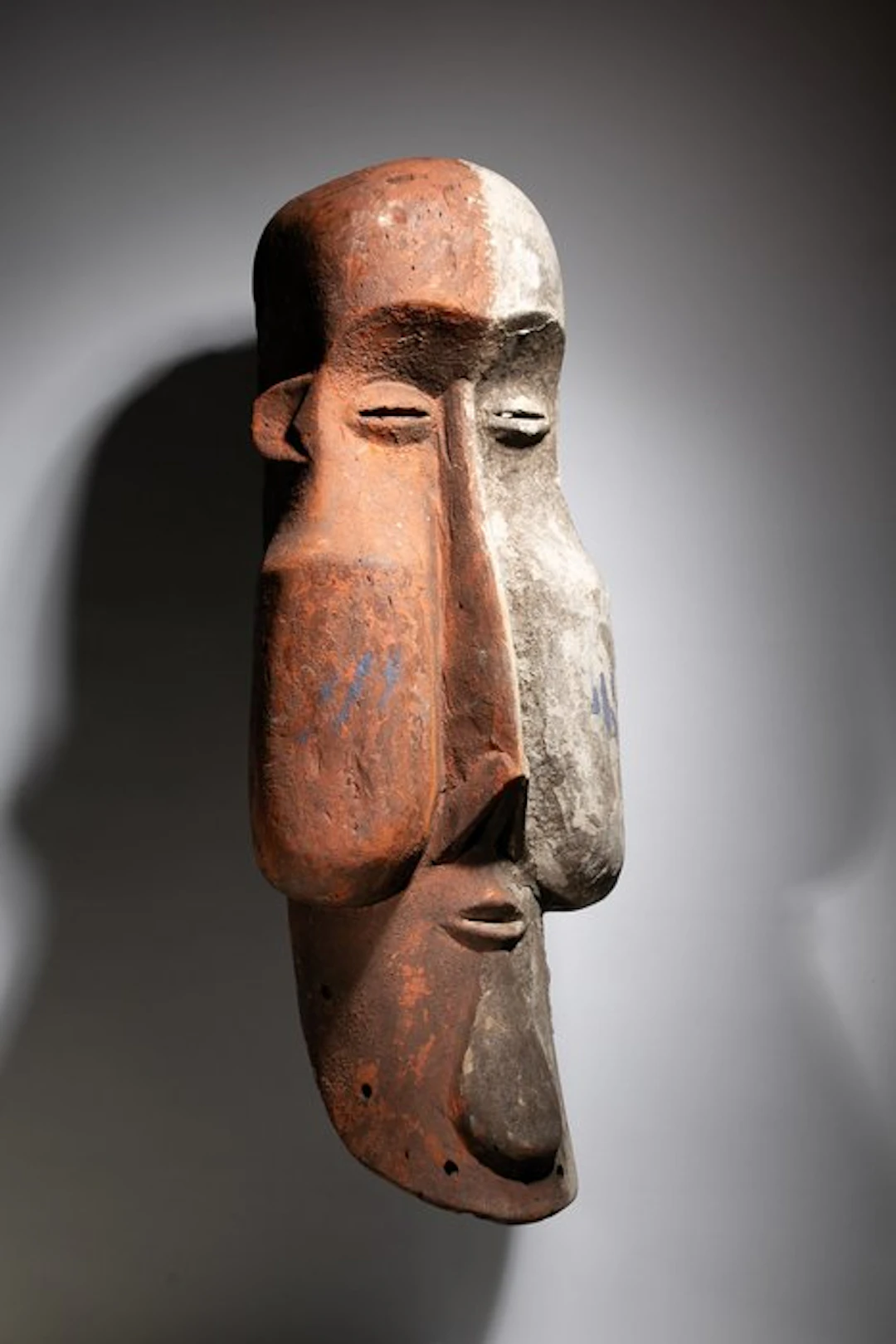 Great Mask Kakuungu - Suku - DR Congo