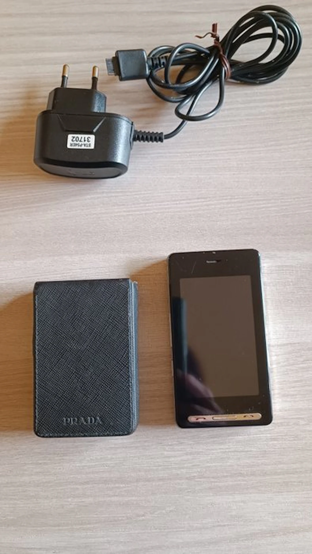 LG Prada KE850 - Mobile phone (1) - Without original box