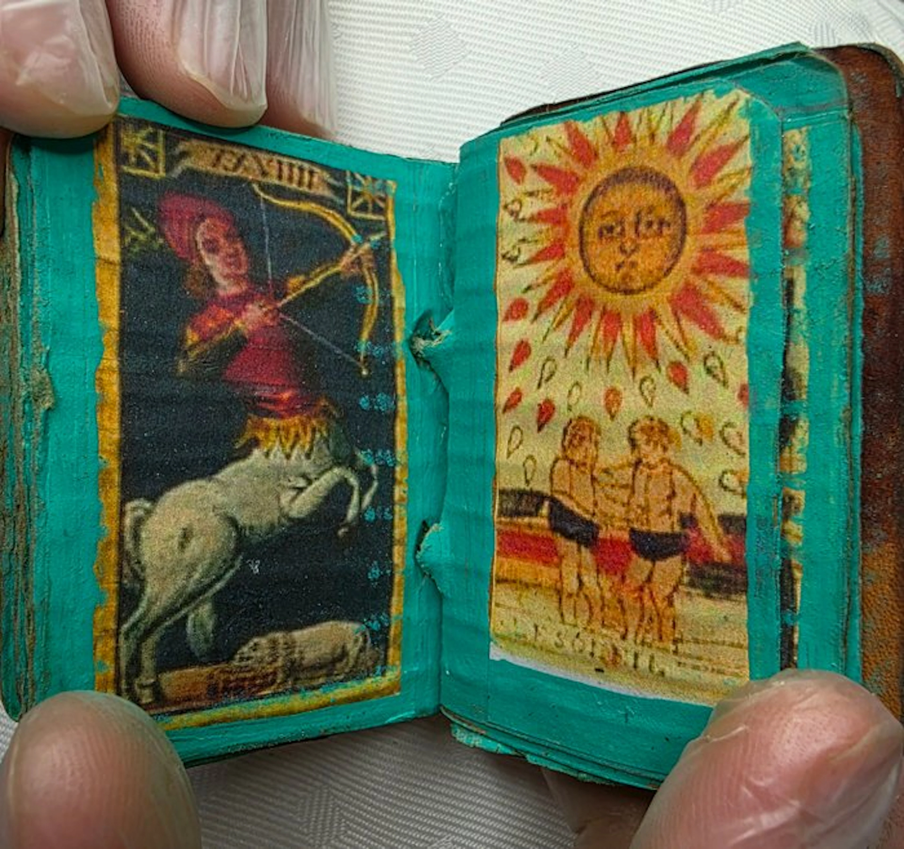 Unknown - Artisan Miniature Tarot Book - 1950