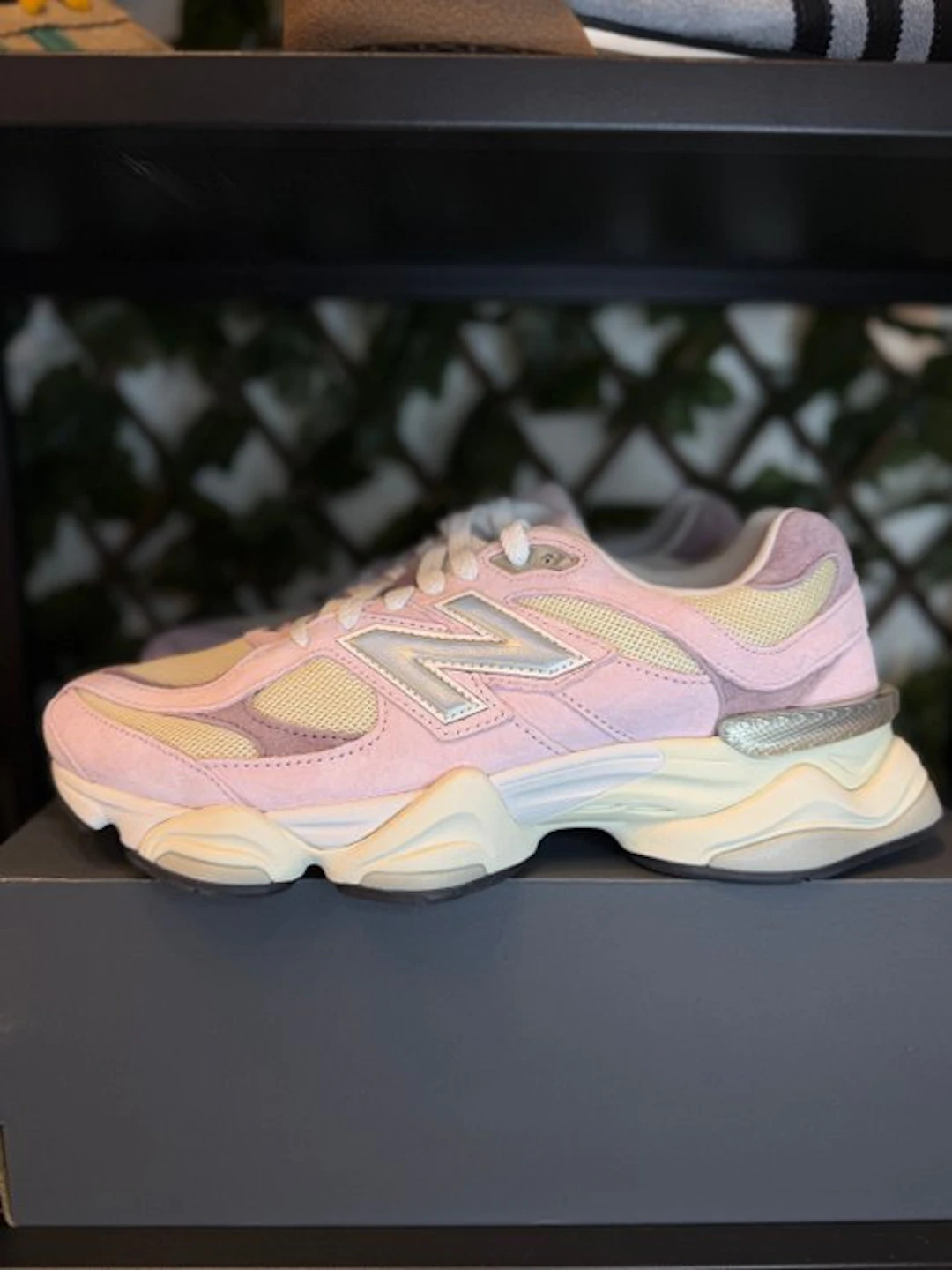 New Balance - 9060 - Sneakers - Size: EU 45 - New with tags