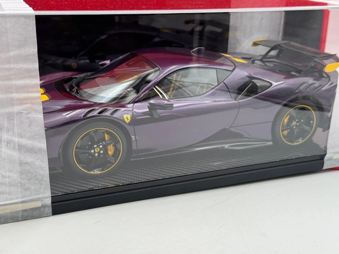BBR 1:12 - Model car - Ferrari SF90XX Stradale Viola HK, num. 07/10 - (cod.F4)