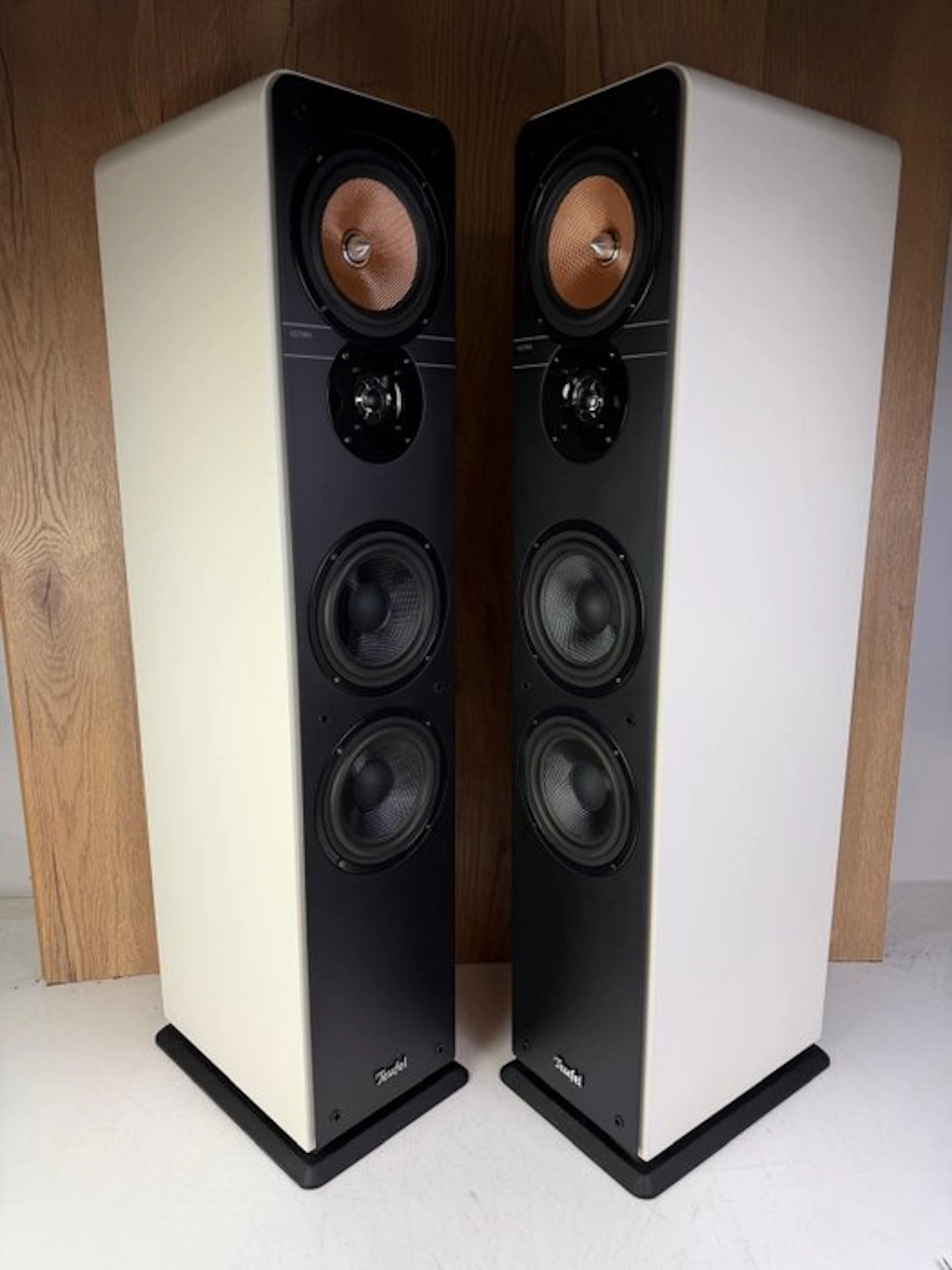 Teufel - UL 40 MK3 18 Speaker set