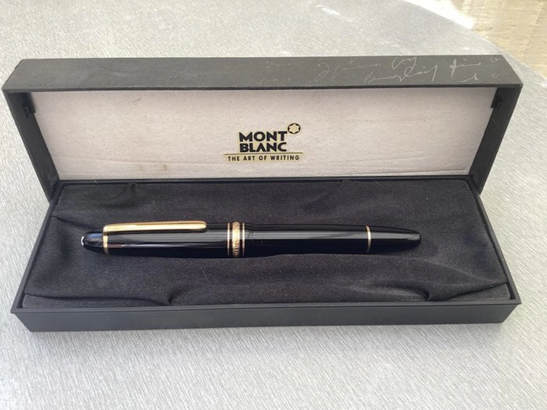 Montblanc - Ballpoint pen