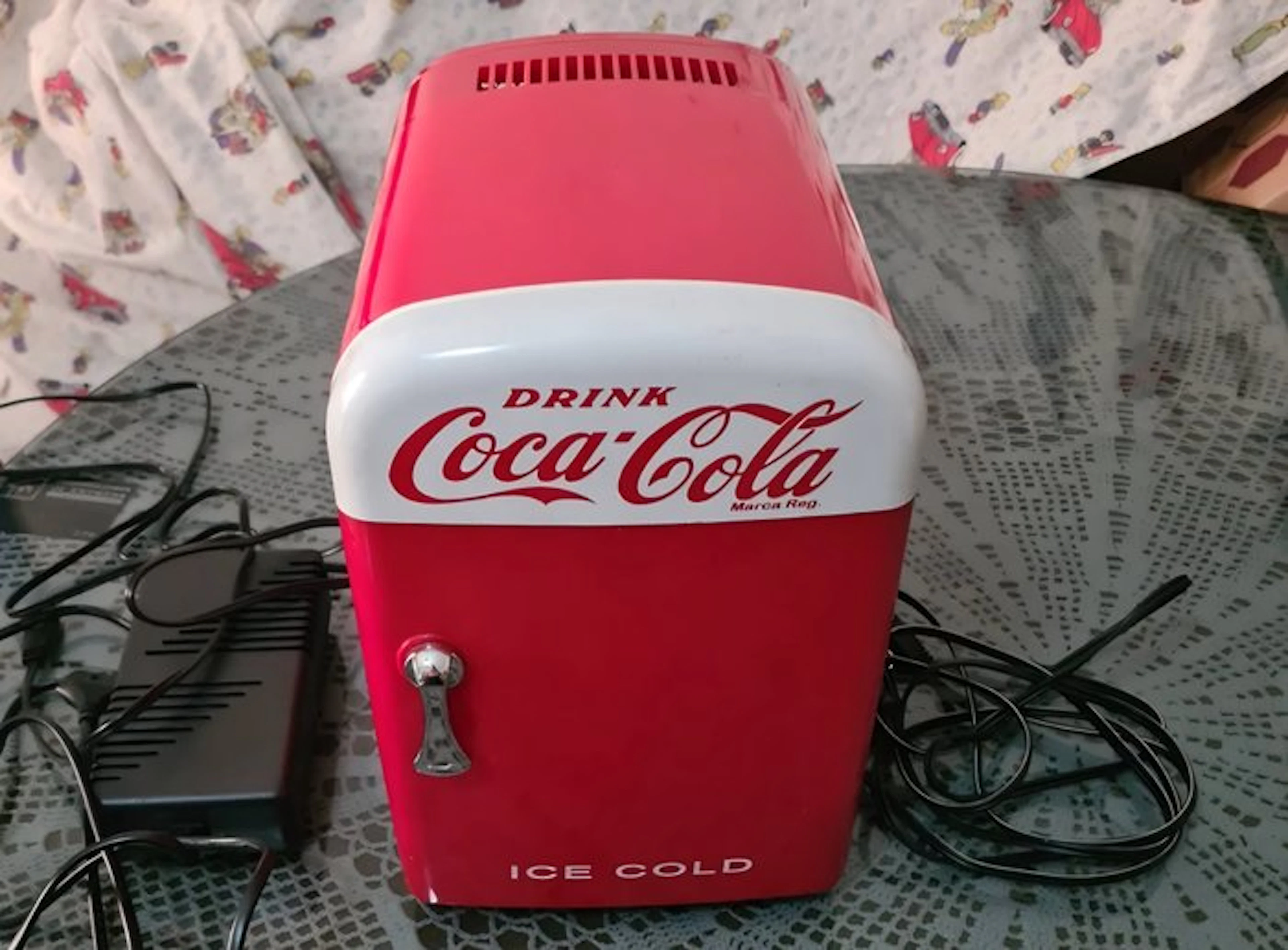 Coca-Cola - coca cola - Refrigerator - Plastic - Camper van
