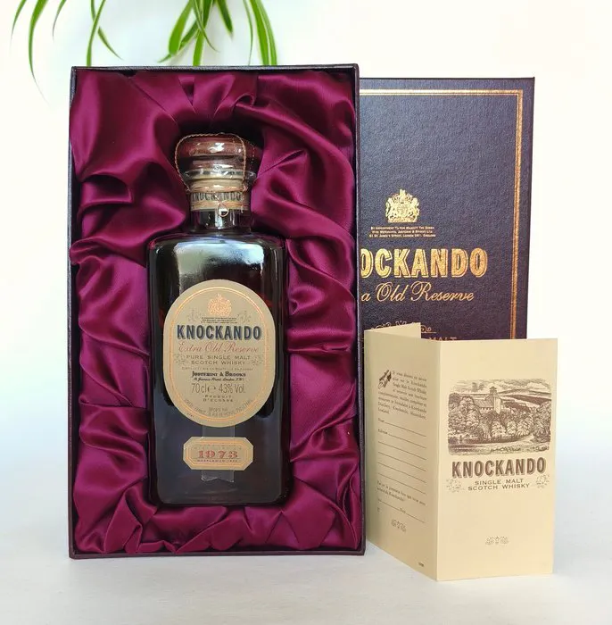 Knockando 1973 Extra Old Reserve - b. 1996 - 70cl