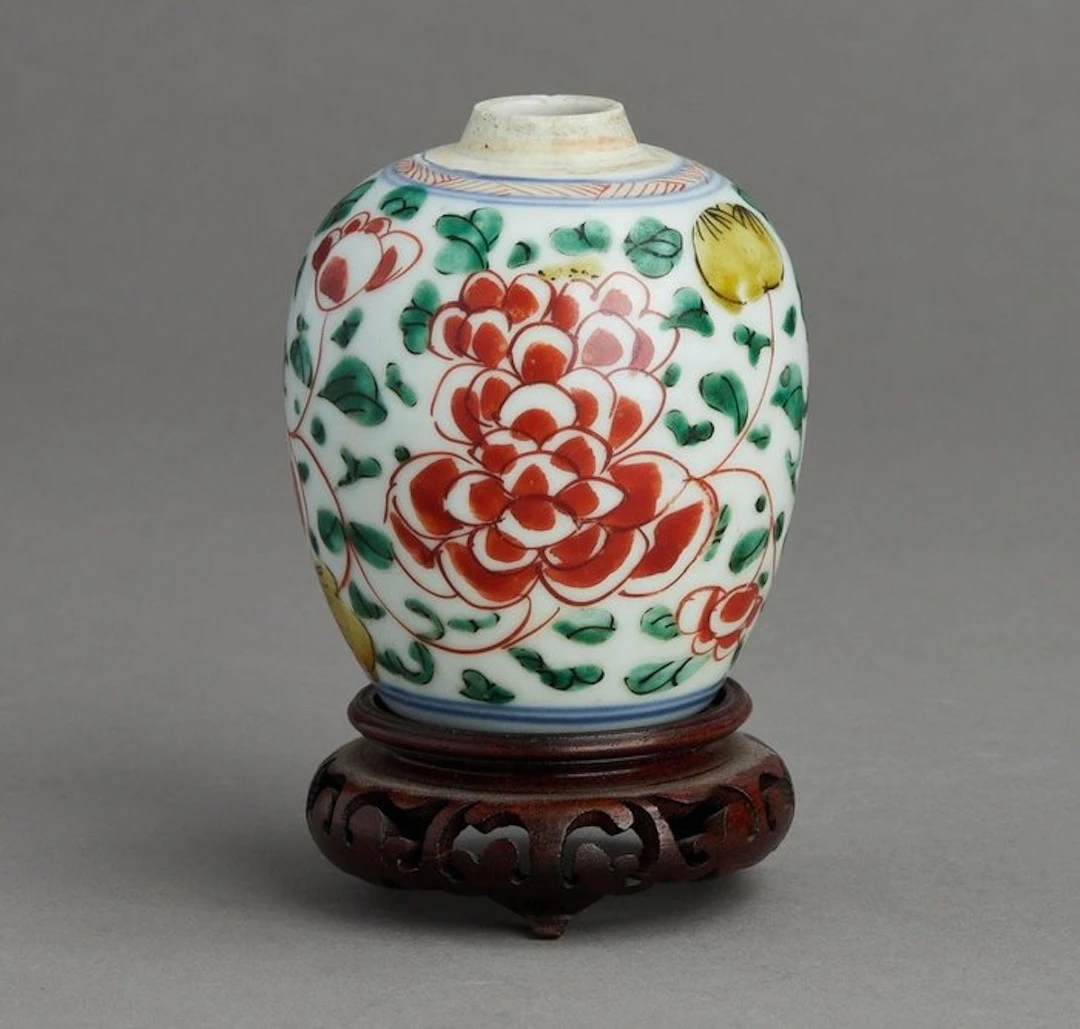 Porcelain - China - Qing Dynasty (1644-1911)