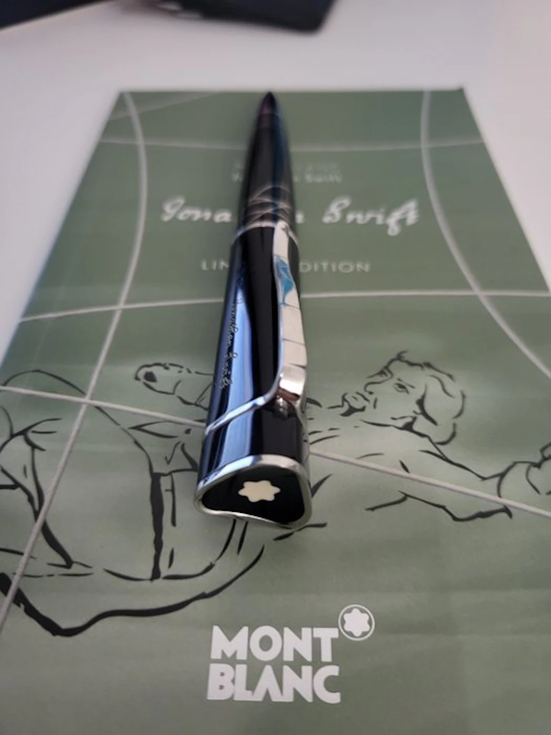Montblanc - Stylo bille Montblanc Edition Limitée Jonathan Swift -