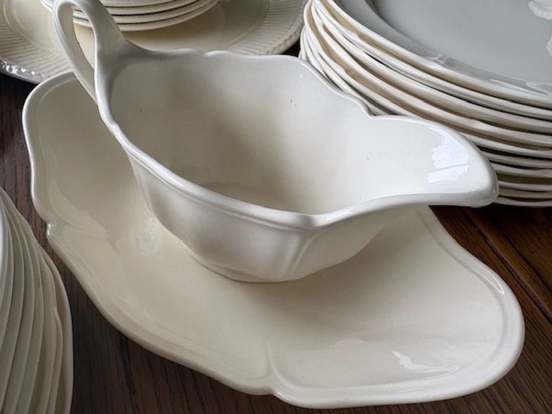 Wedgwood - Dinner set (70) - Ceramic