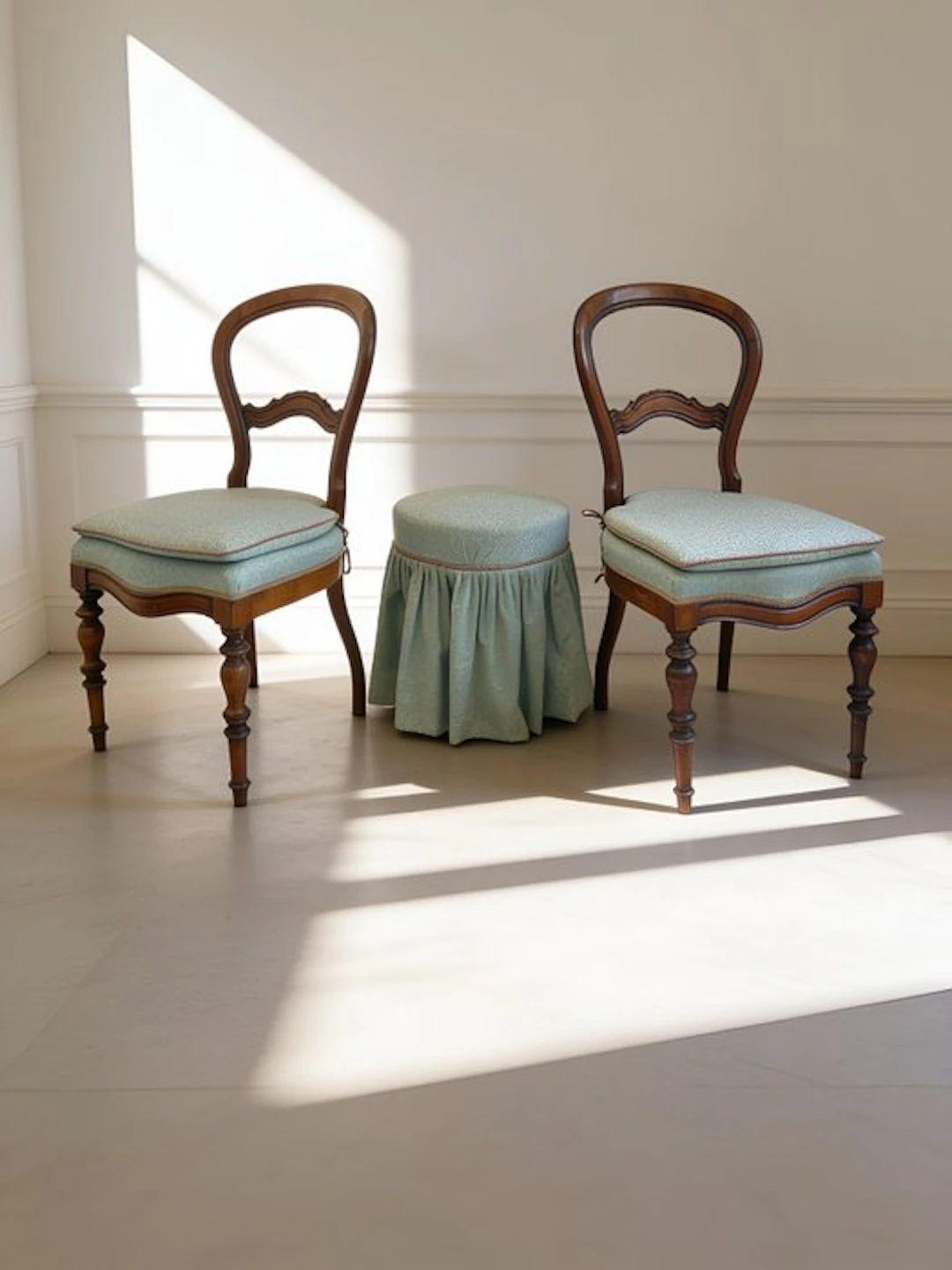 F.lli Cavatorta, Roma - Chair (3) - Walnut