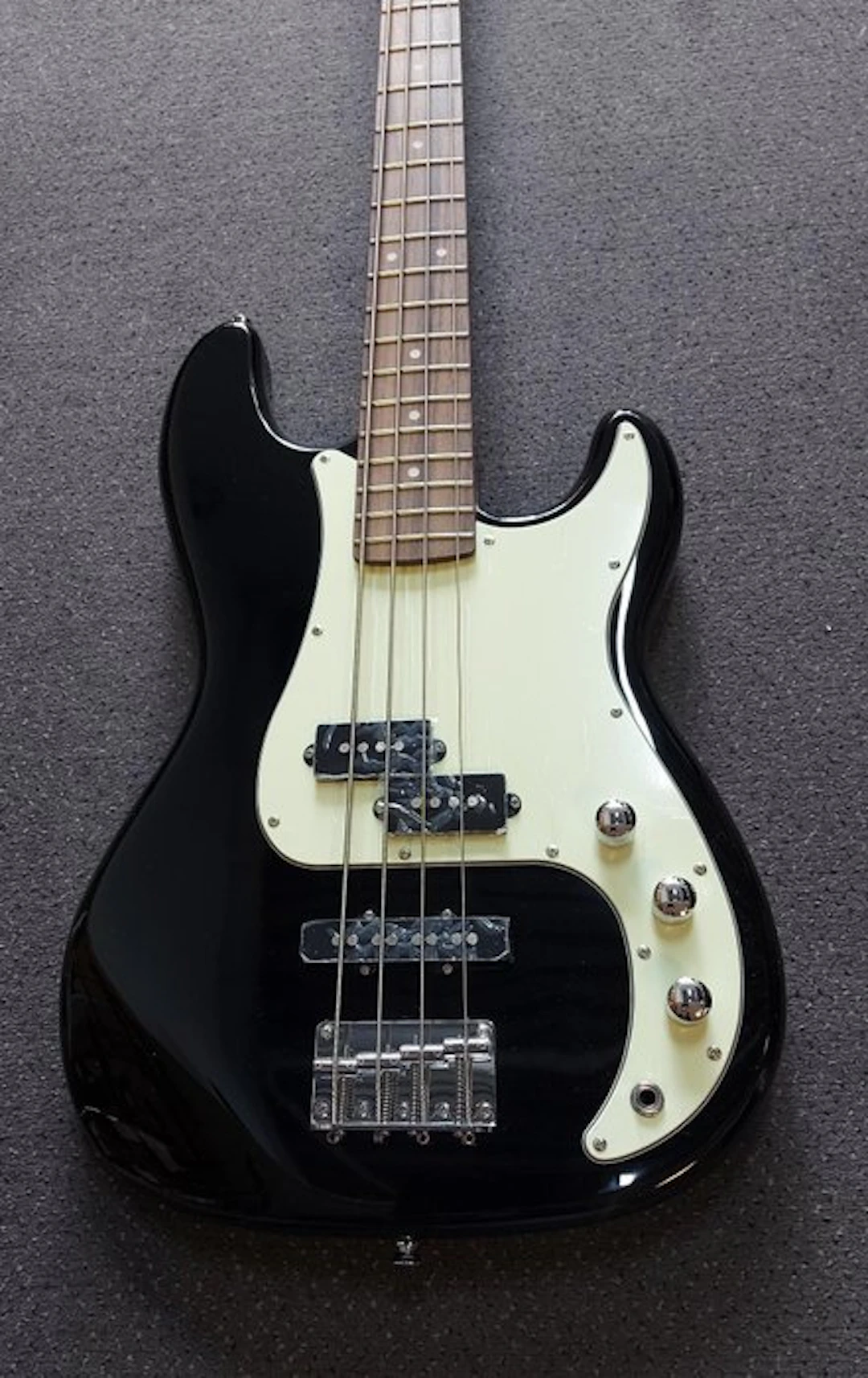 EKO - Standard Series PJ-Bass Pakket - - Electric bass guitar