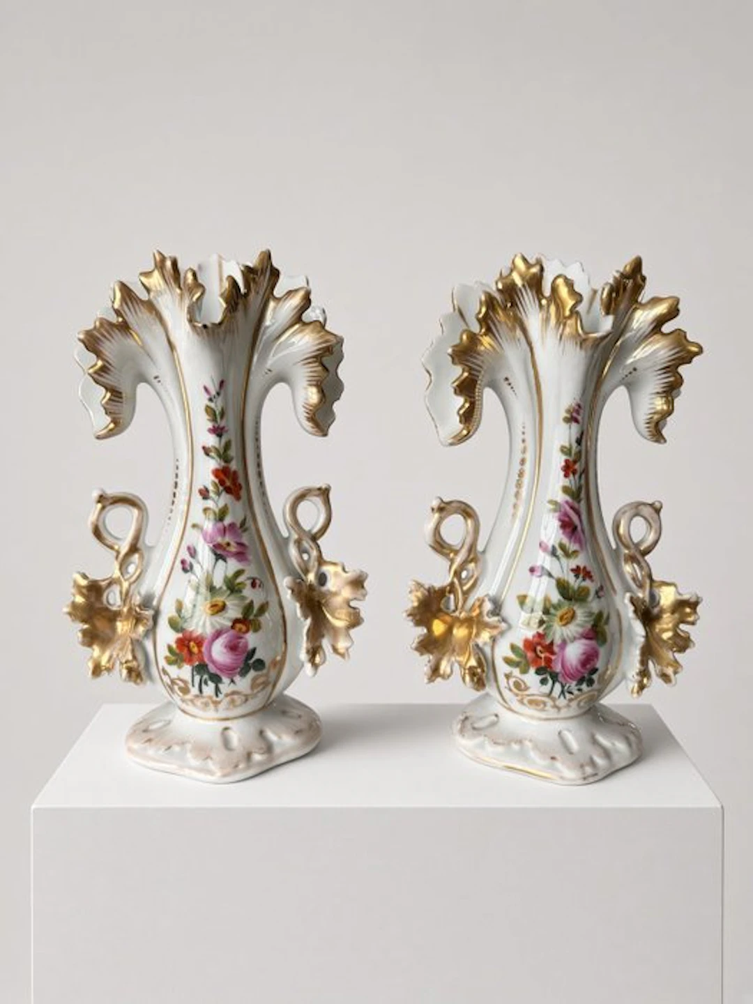 Vase (2) - Pair of Antique French "Old Paris" (Vieux...
