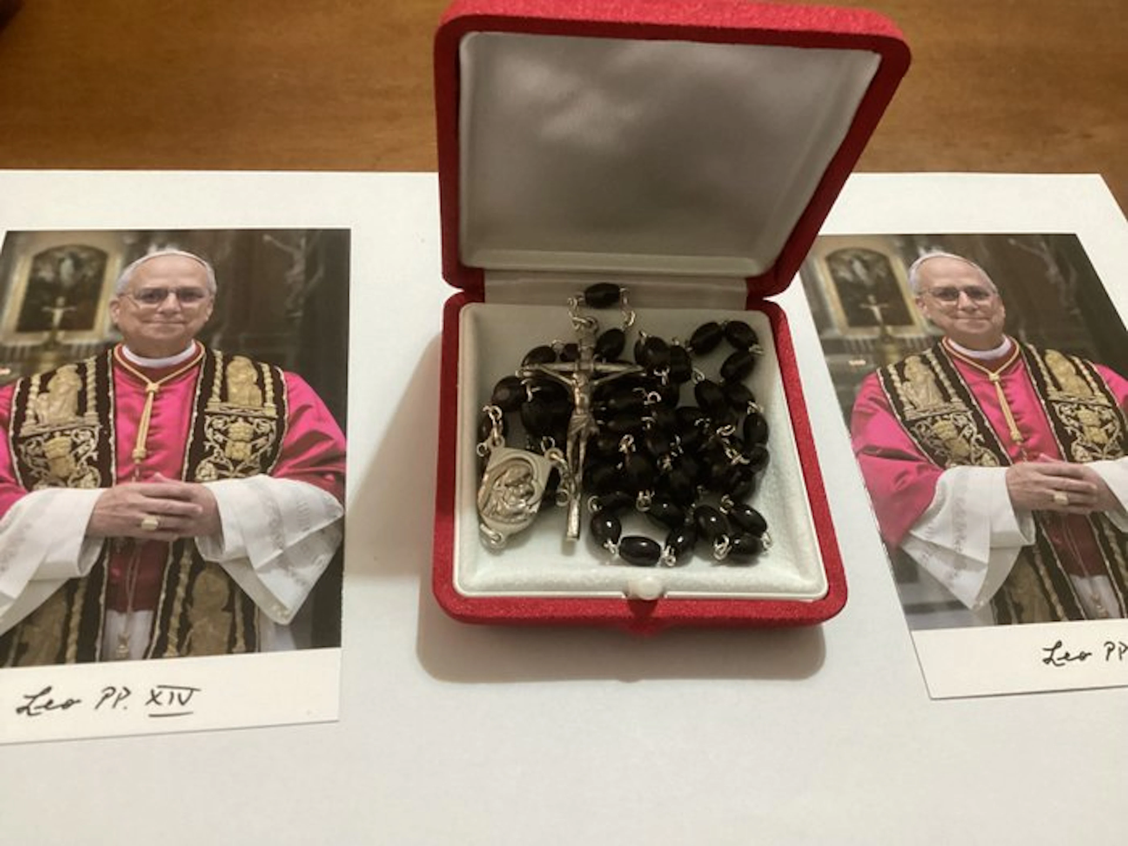 Pope Leo XIV - Rosary of the private audience - Blessed...