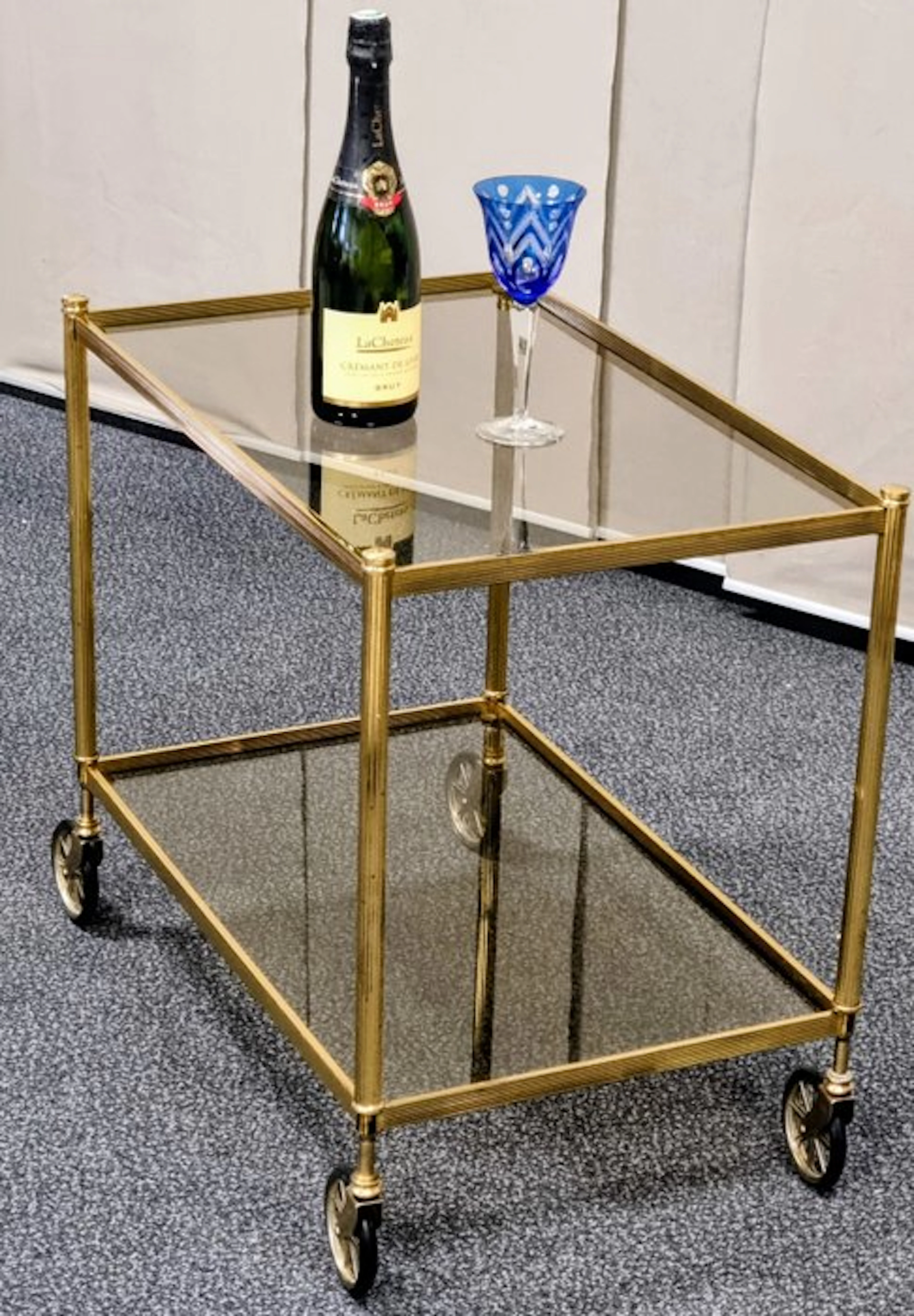 Serving trolley - Brass
