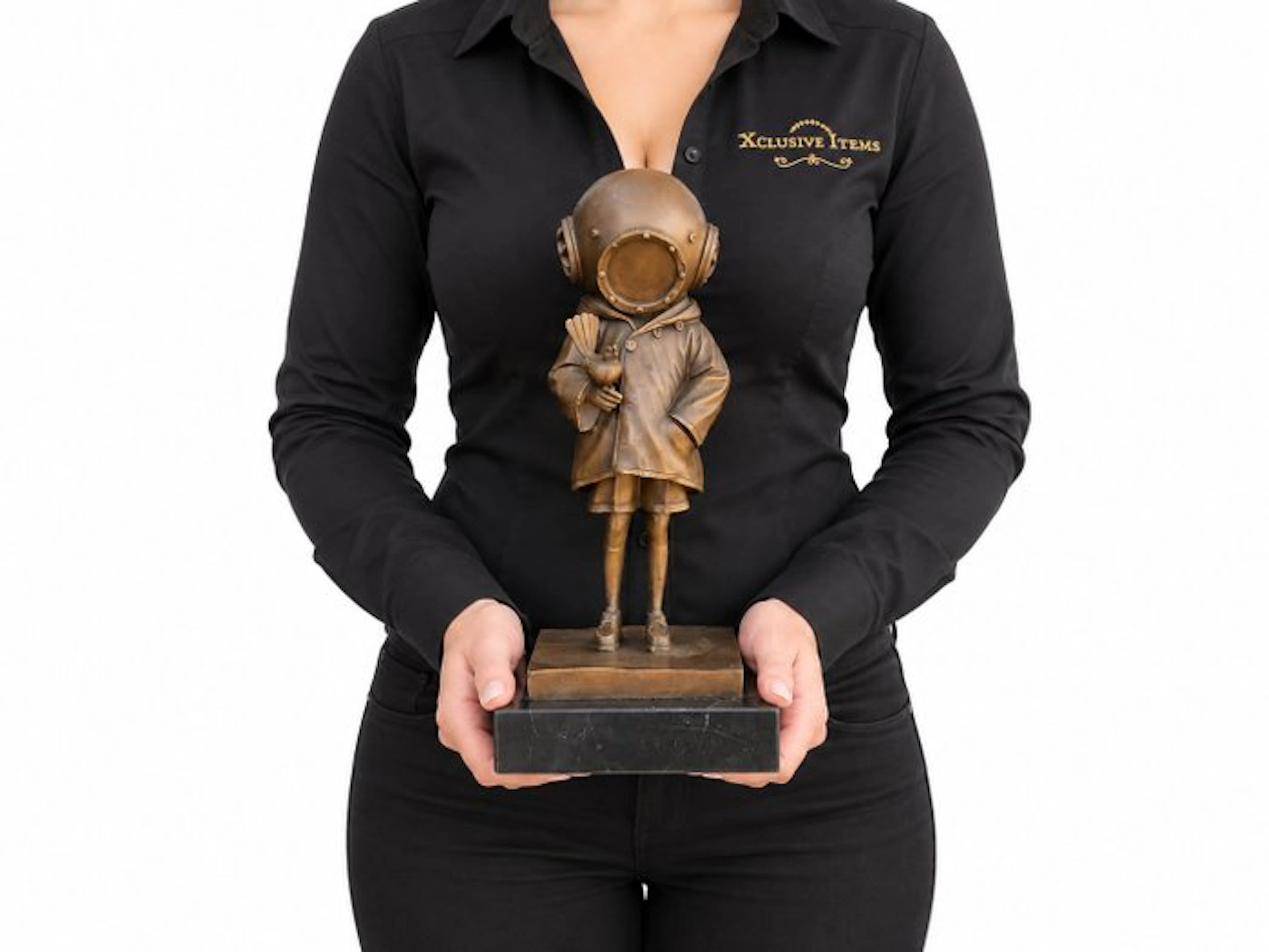 Diving Helmet Girl - After Banksy - Statue