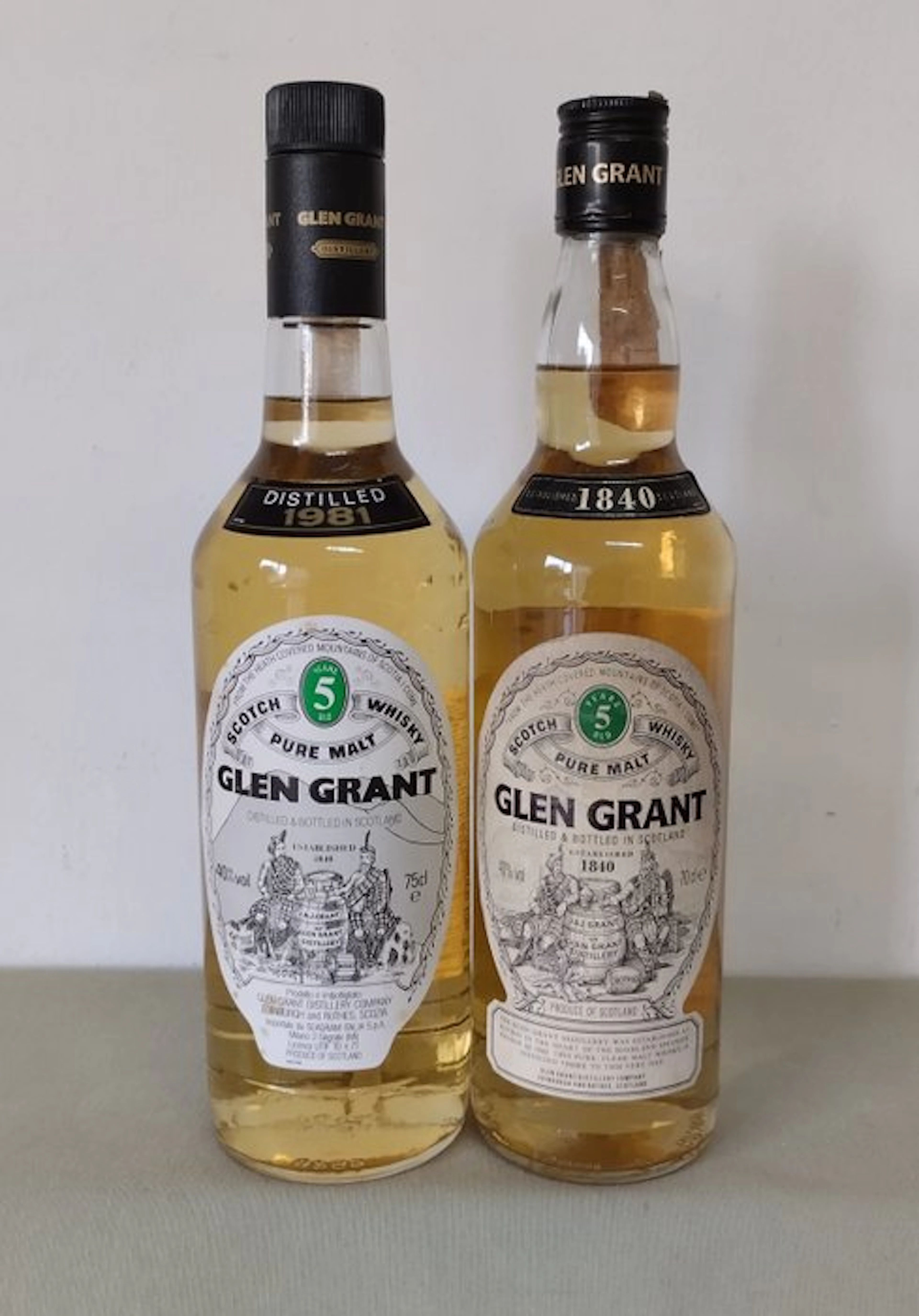 Glen Grant 1981 5yo + Glen Grant 5yo - 70cl, 75cl - 2 bottles