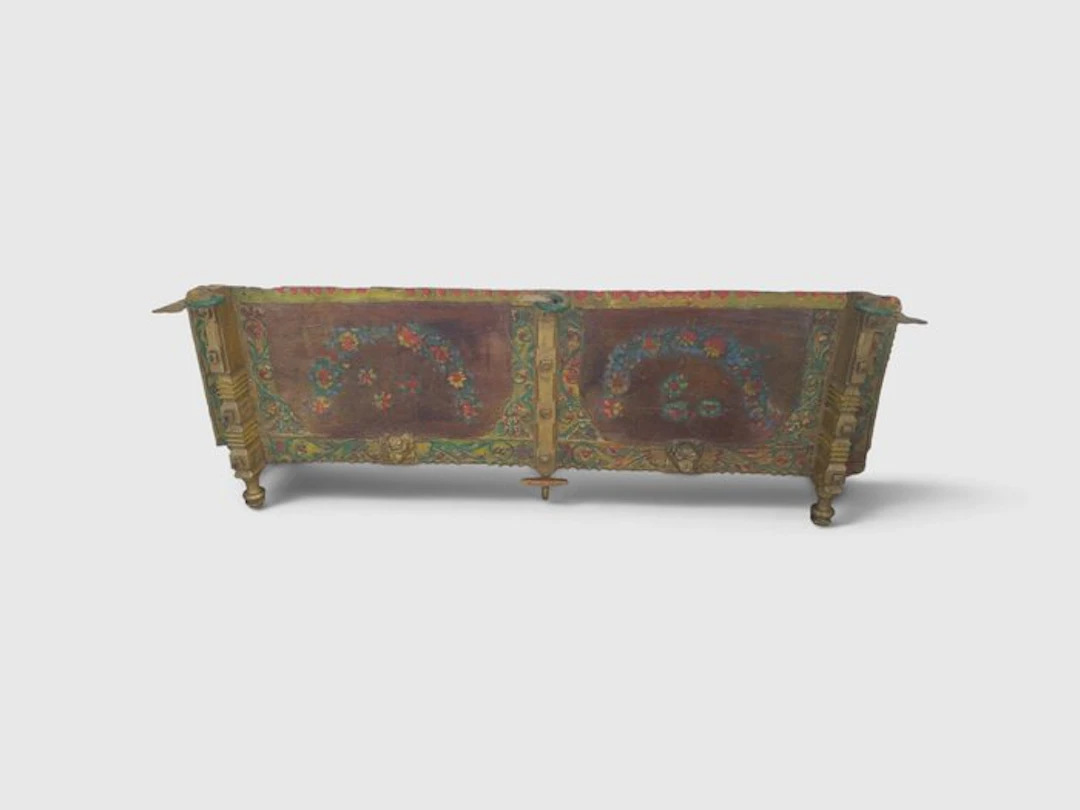 Decorative ornament - Italy