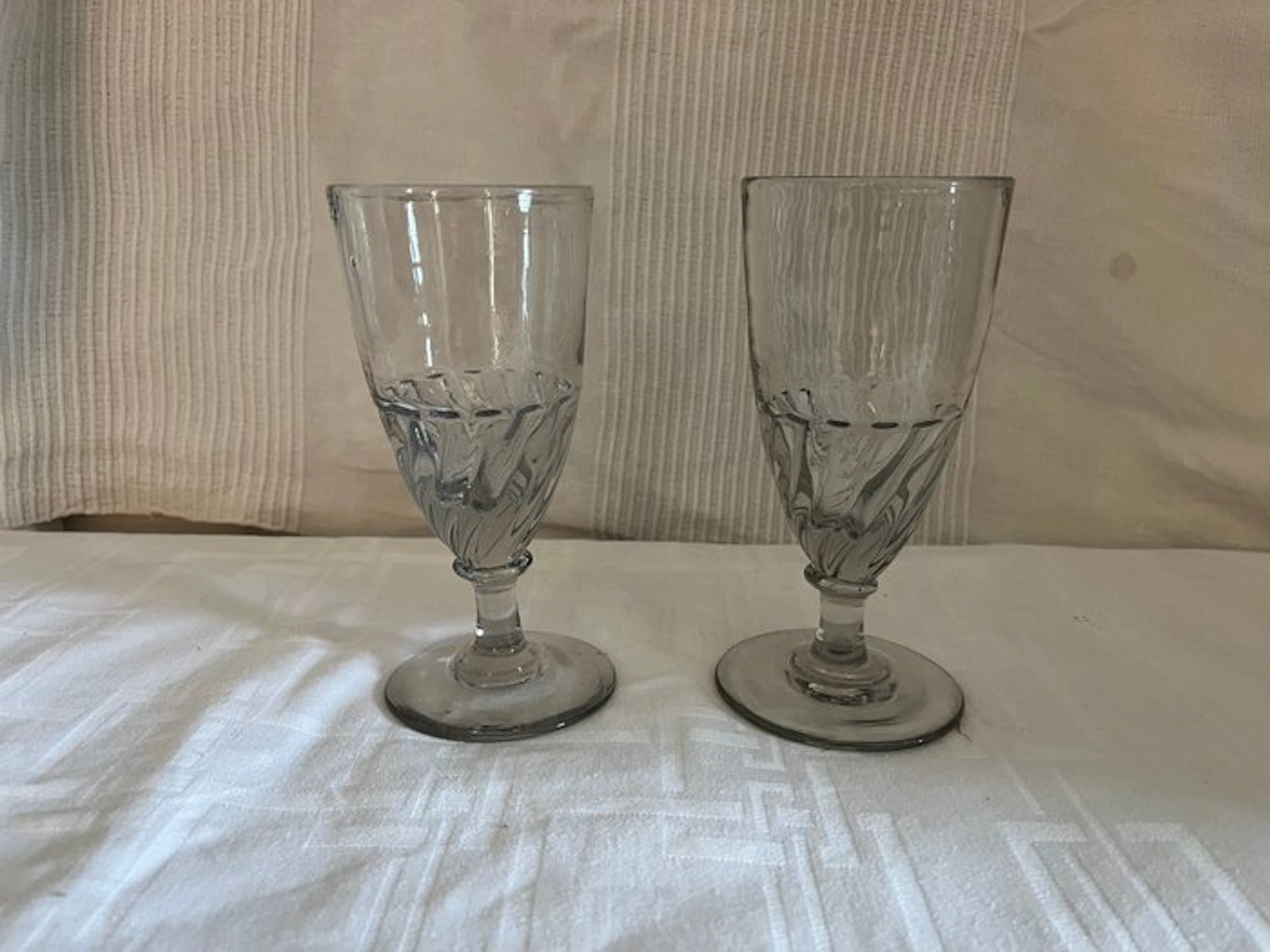 Wine glass (2) - Estaminet (a small café) - Crystal - Pair of absinthe glasses