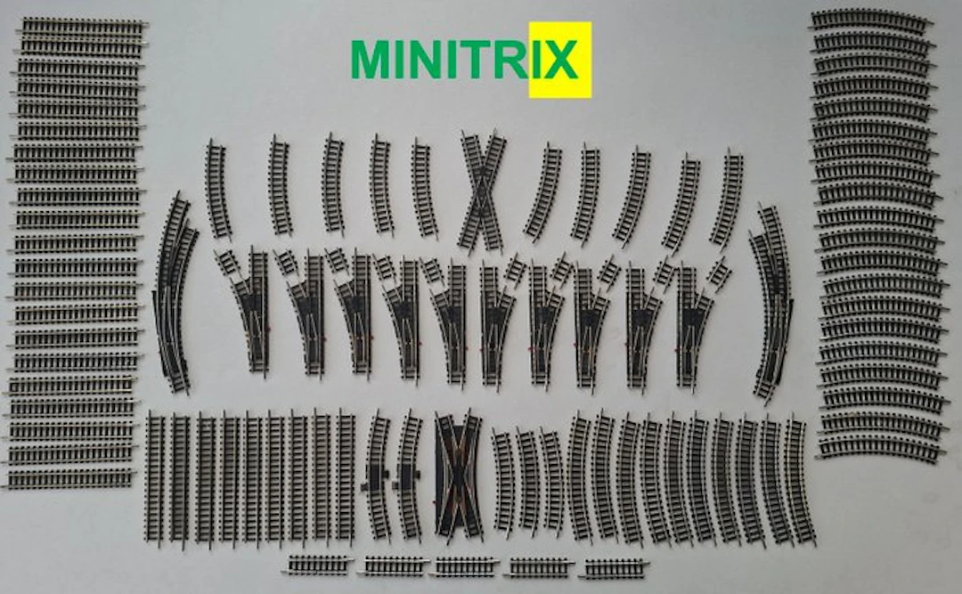 Minitrix N - 4900 serie - Model train tracks (104)...