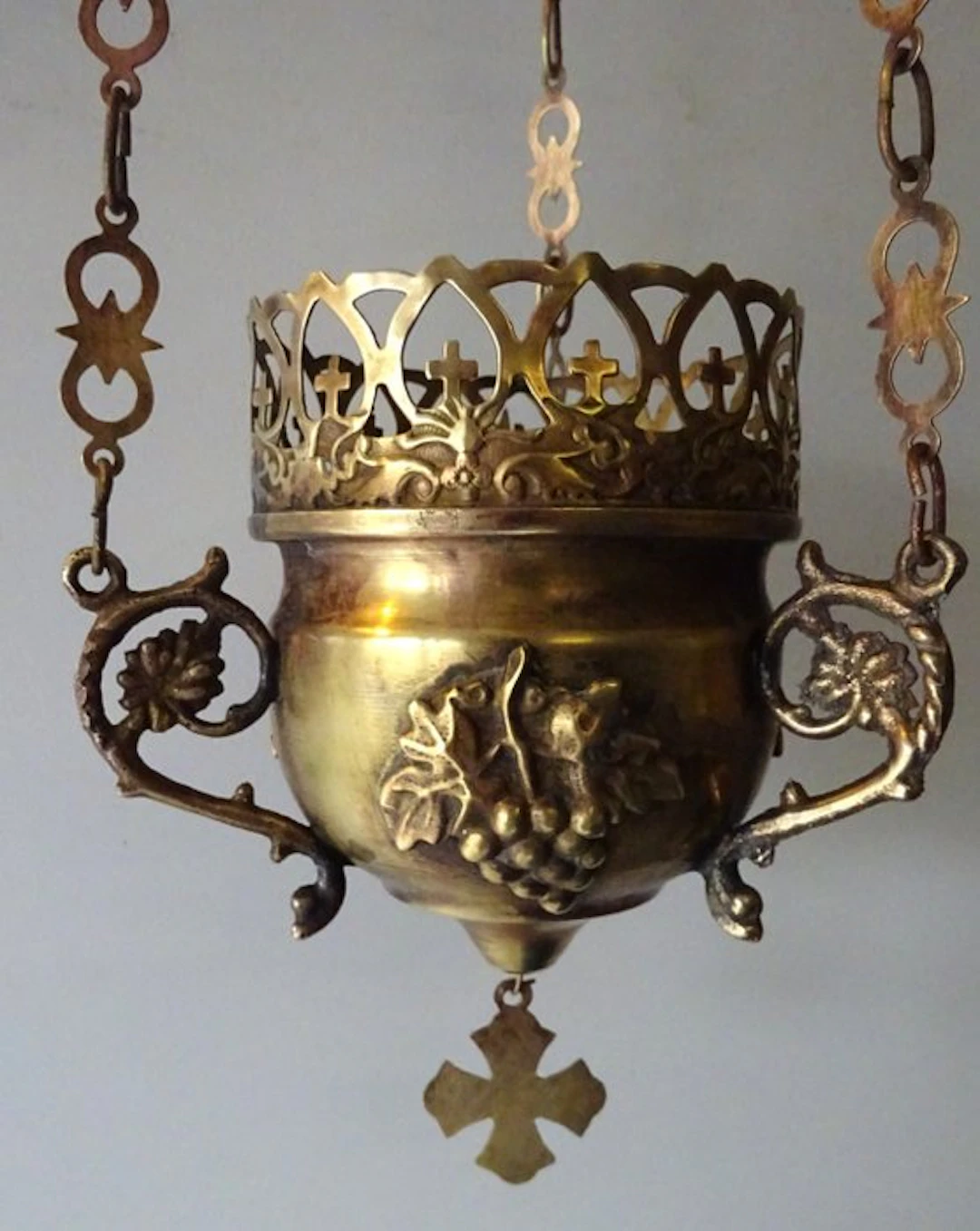 Sanctuary lamp - Antique Godslamp - Brass