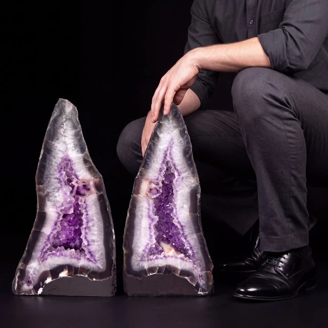 Vivid Amethyst - 44x20x15 cm - Matched Pair - Geode- 32.1 kg