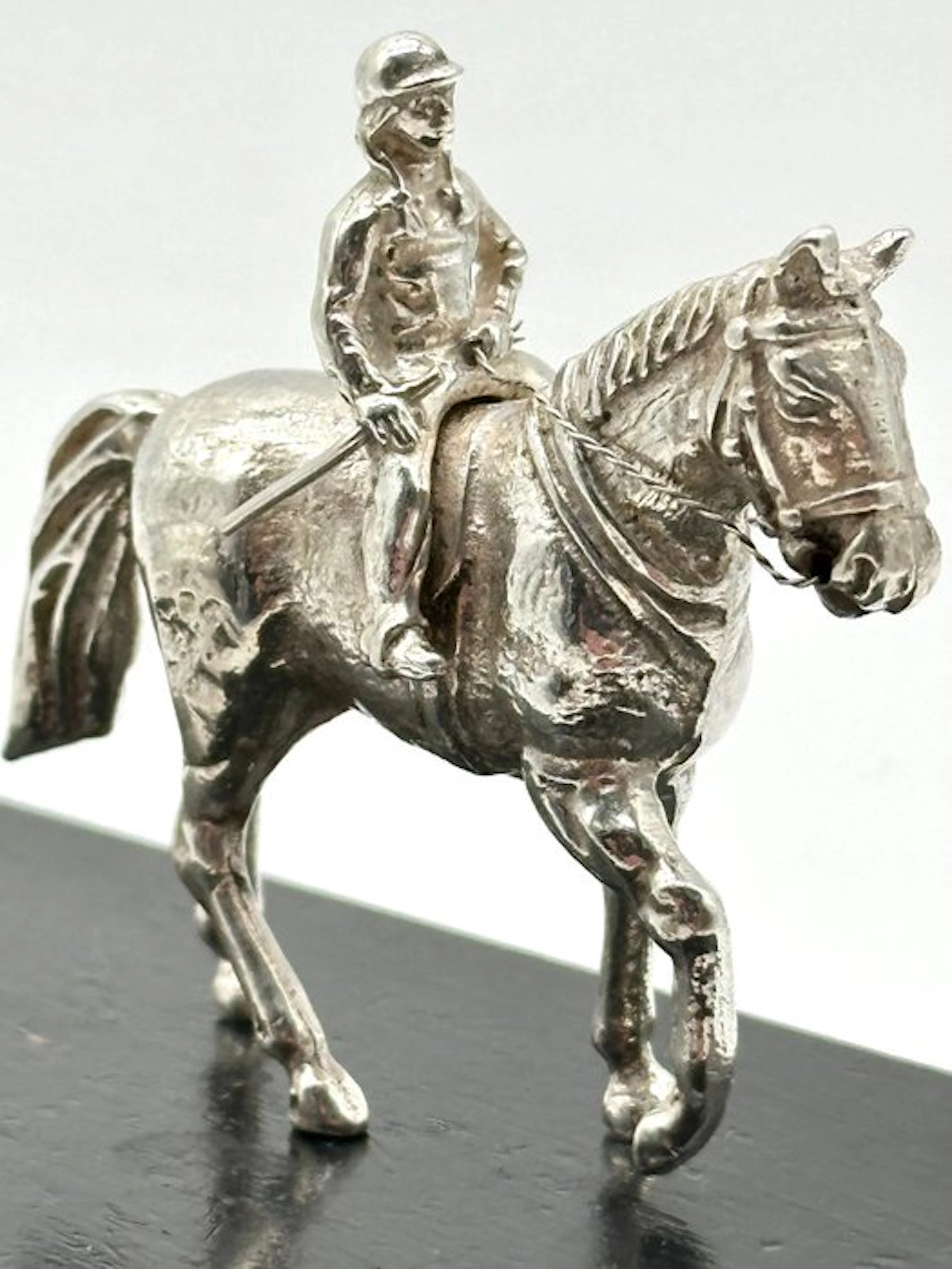 No reserve-Grote en zware handgemaakte zilveren miniatuur...