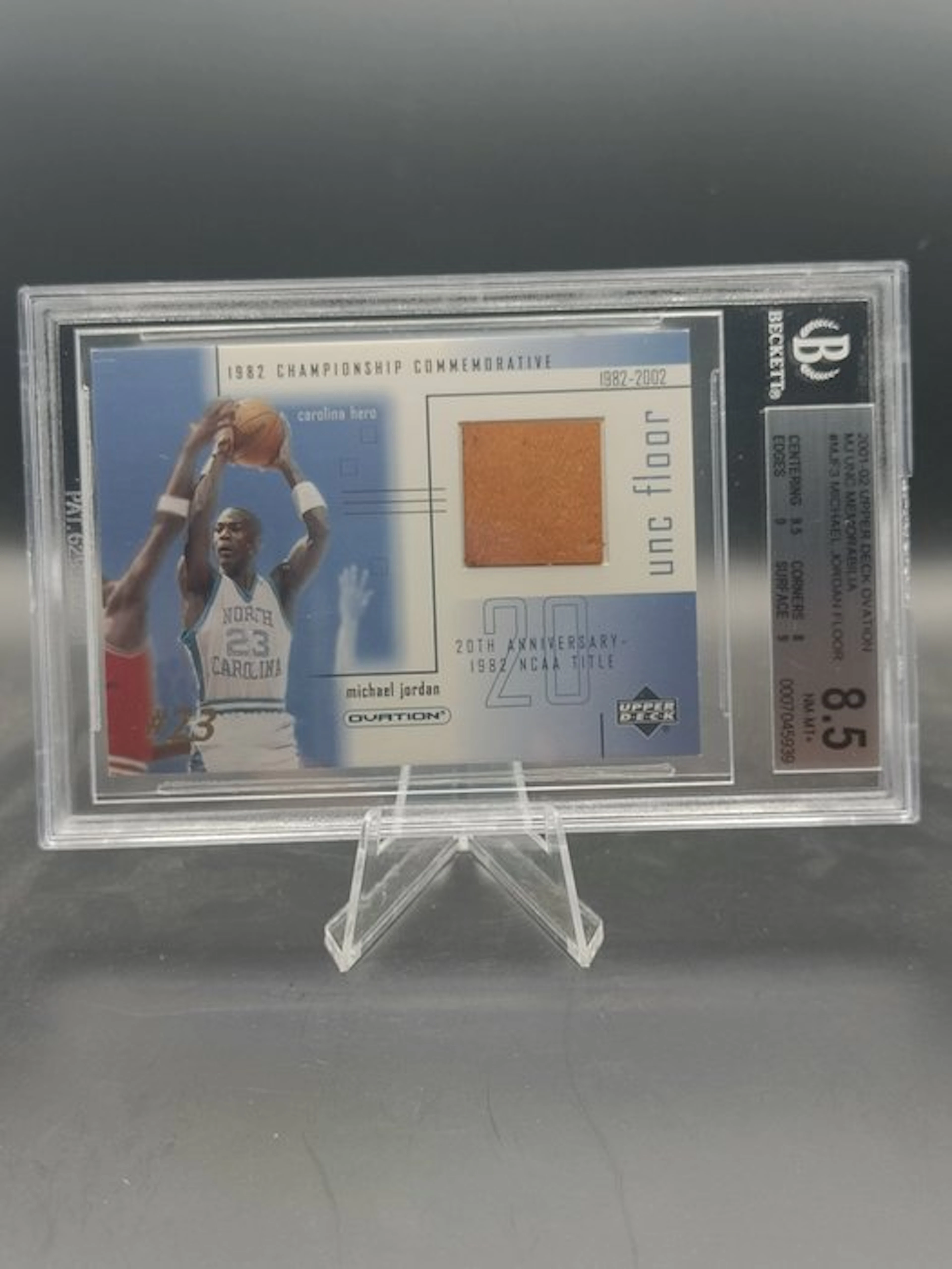 Upper Deck 2001-02 Michael Jordan Floor #MJF3 - Beckett 8.5 Graded card