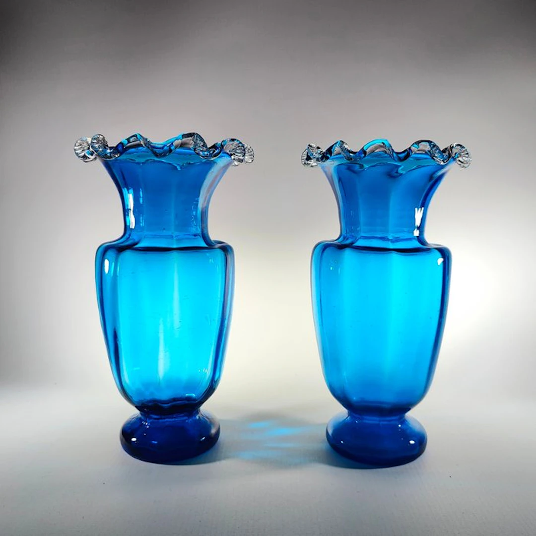 Vase - Victorian/Bohemian pair of vases - Glass