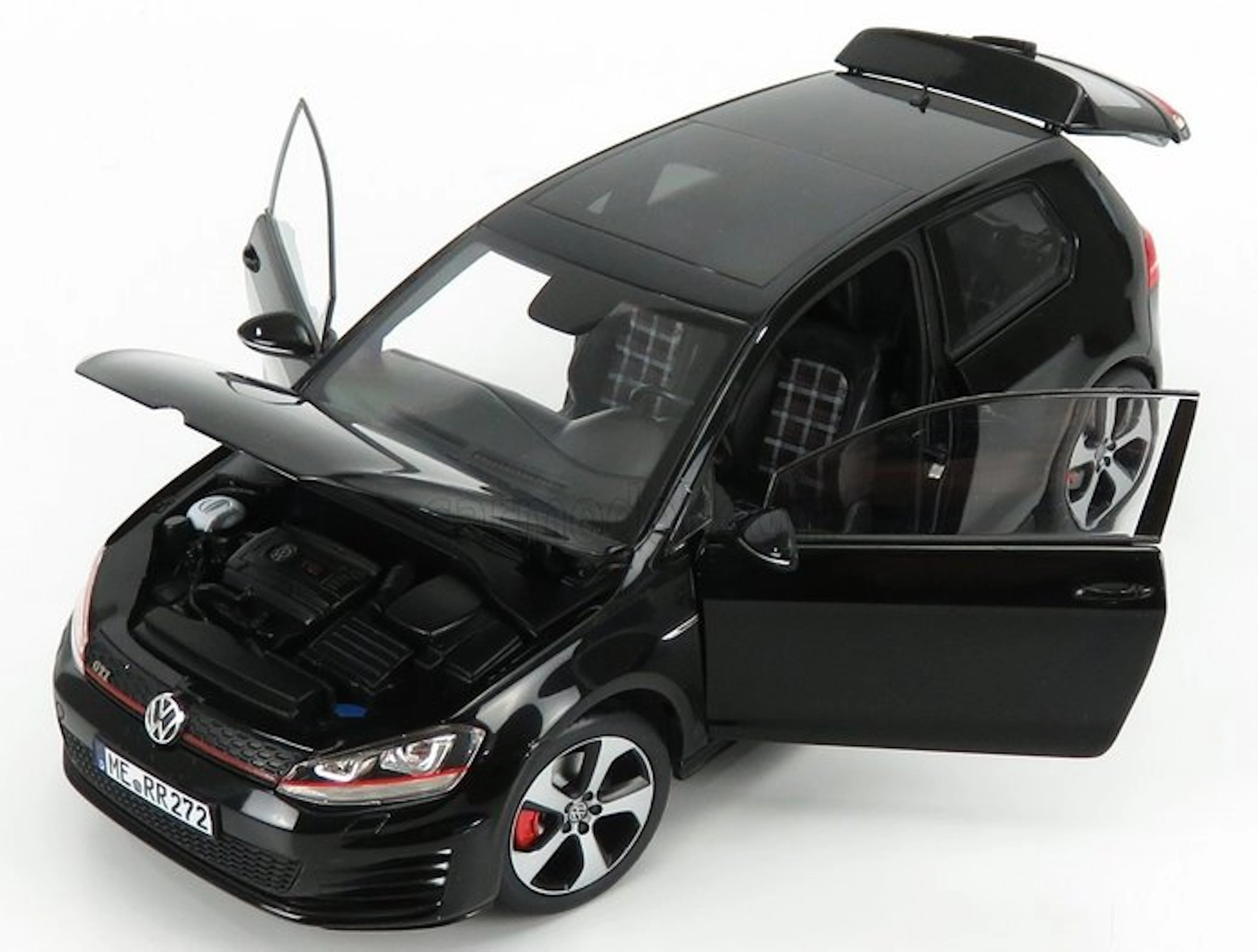 Norev 1:18 - Model sedan - Volkswagen Golf VII GTI 2013 black - NV188550