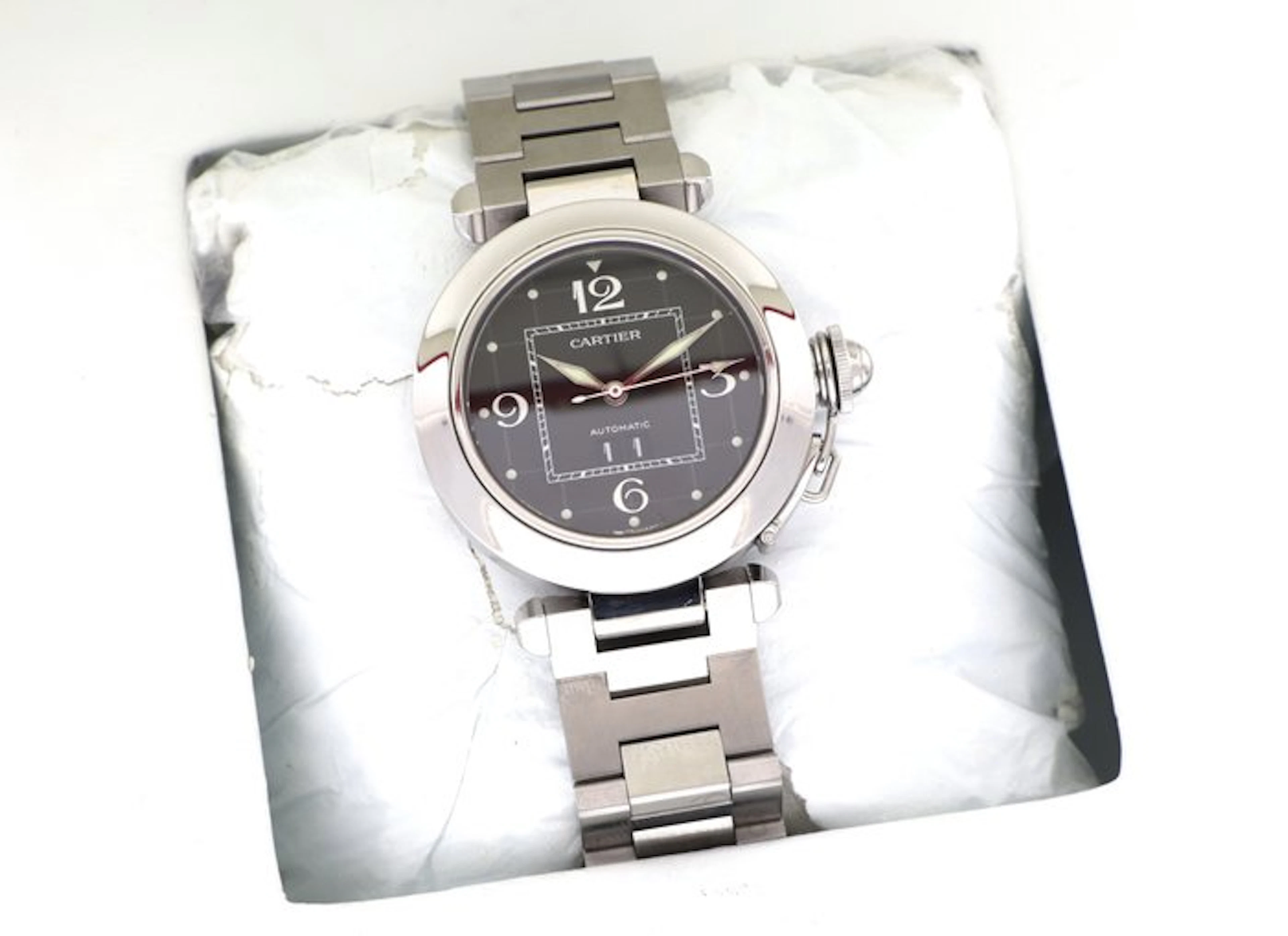 Cartier - Pasha C Big Date Black Dial - No reserve price...