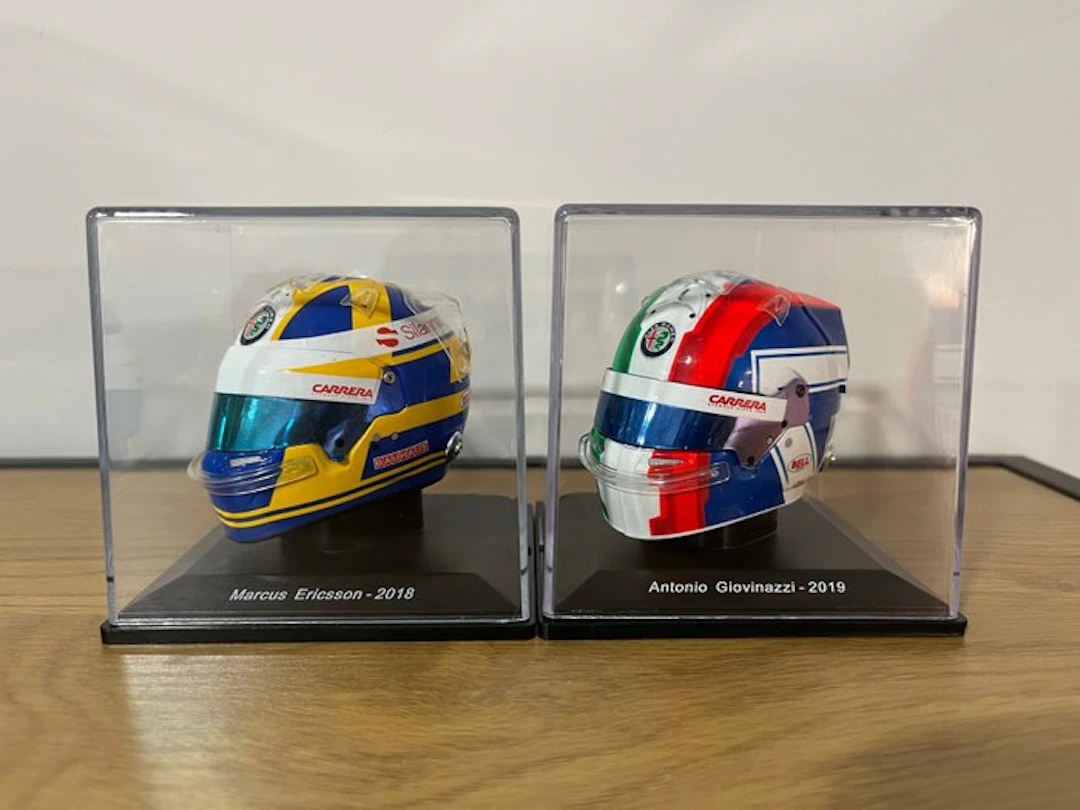 Spark 1:5 - Model race car (2) - Alfa Romeo Drivers Pack...